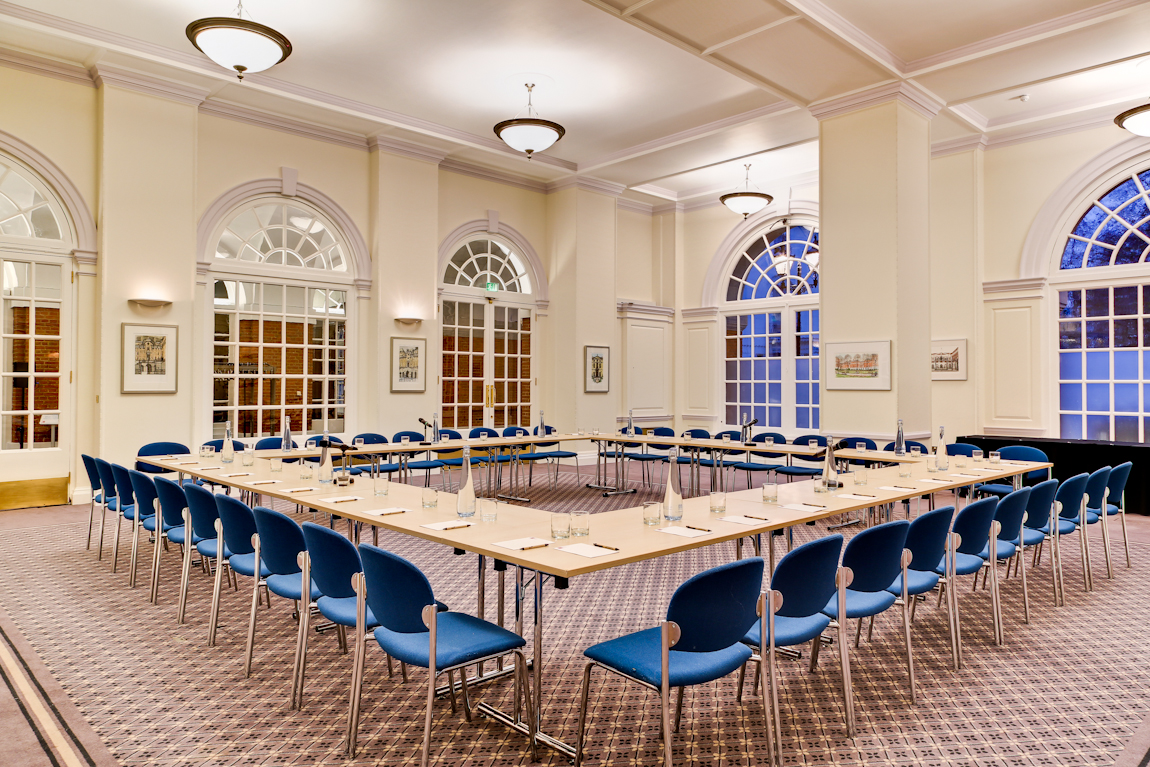 Snow Room in BMA House: U-shaped meeting space with natural light for collaborative events.