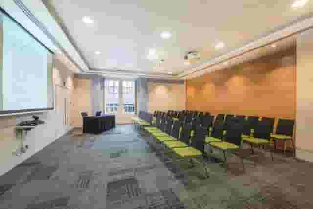 Murrell Barnes Suite