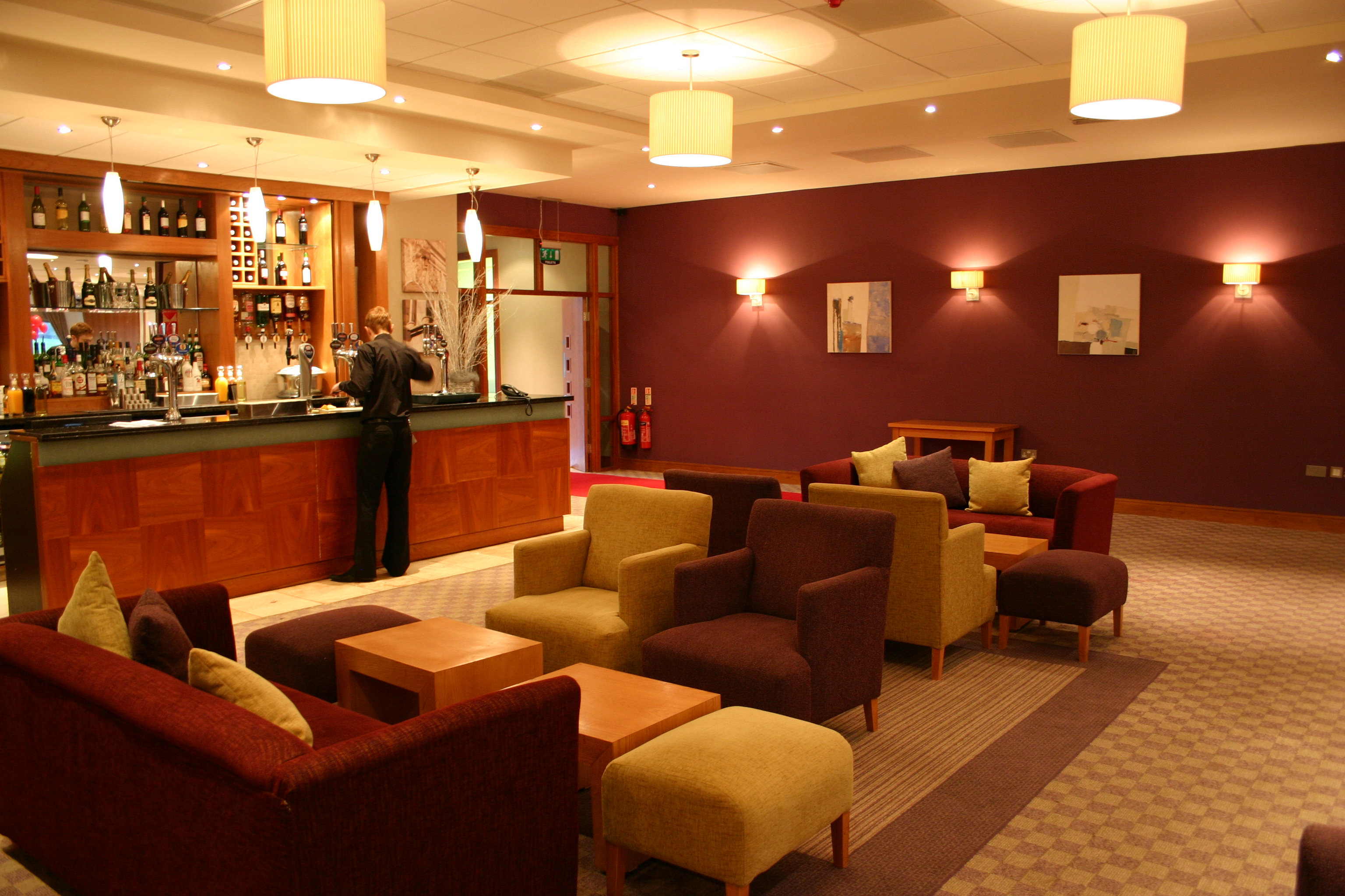 Pulford Suite - t0m11u3uyk5.jpg