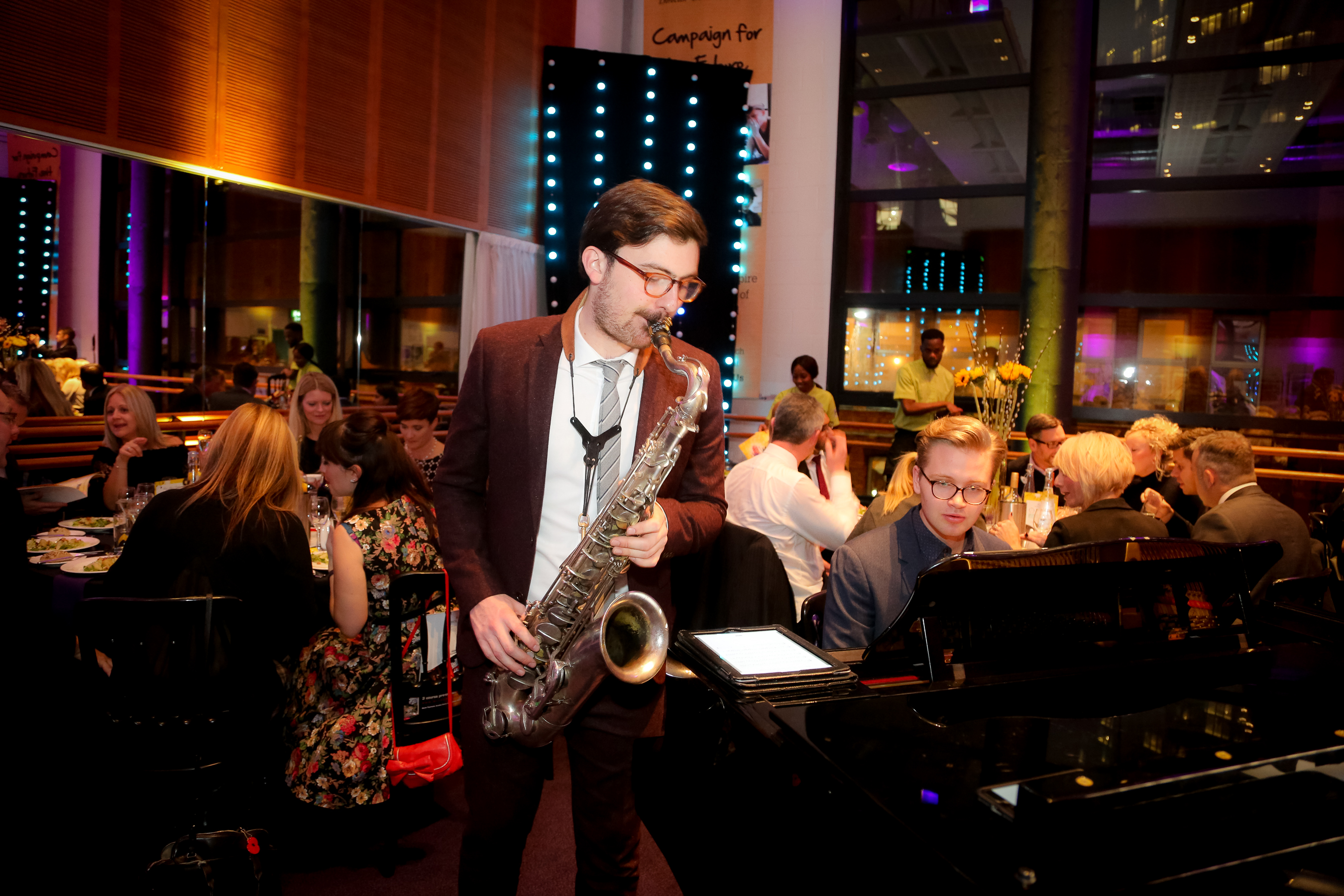 Studio 5 - xdk1y15fruq.jpeg