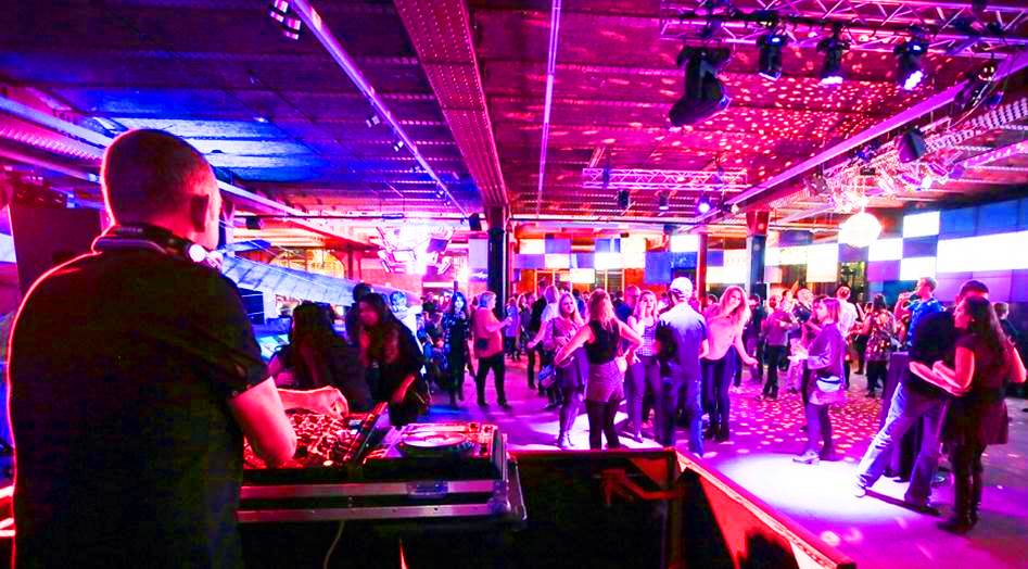 Revolution Manchester Gallery event space with dynamic lighting for corporate parties.