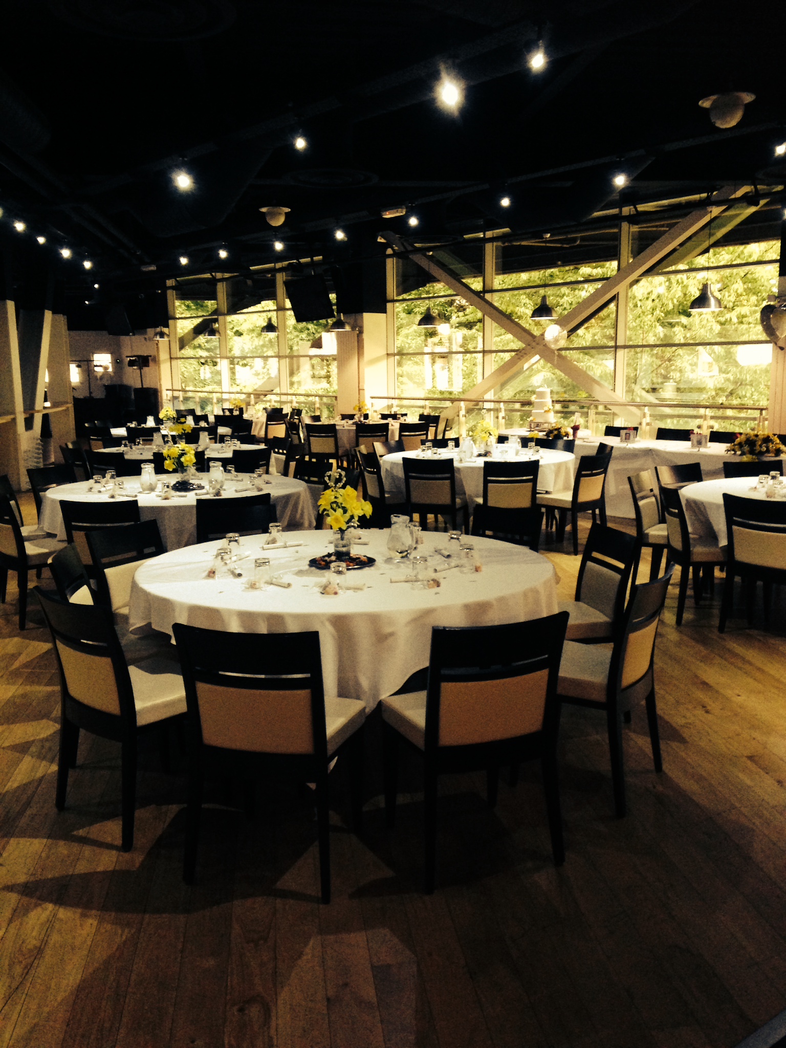 Elegant banquet space at McGregors, Villa Park for events and gatherings.