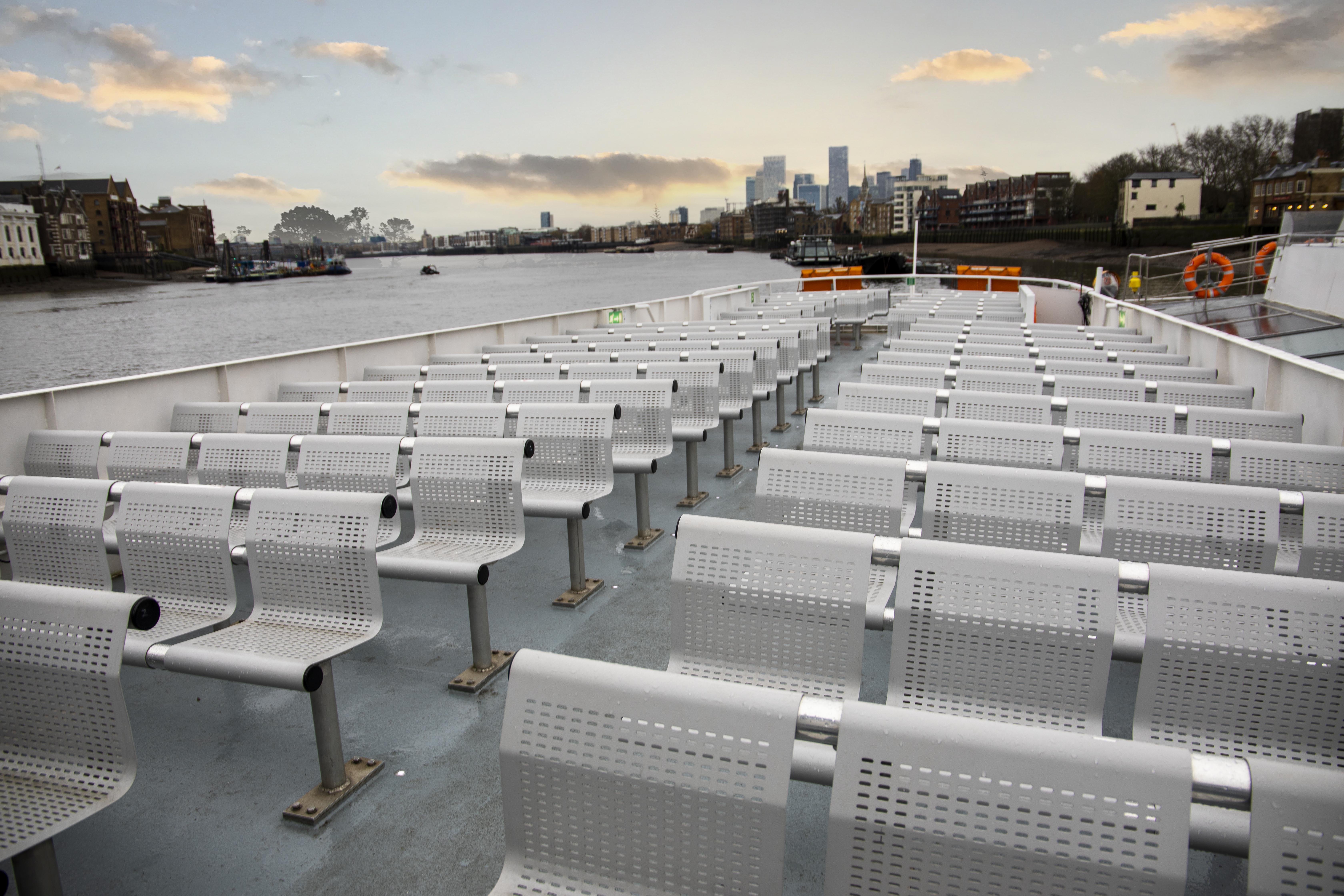 MV Mayflower Garden - szmrentnwpo.jpg