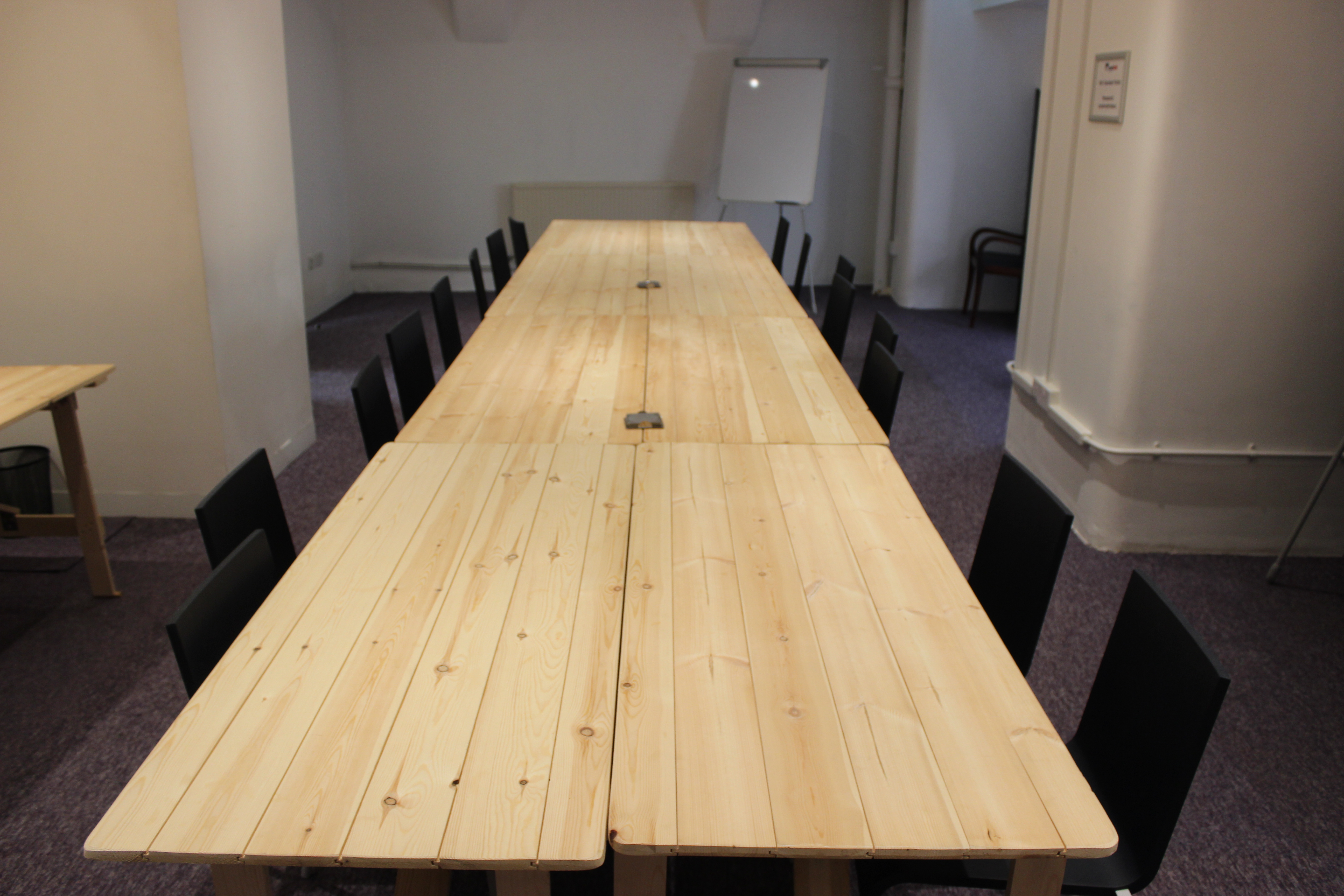 Long Room - oknevsak2cm.JPG