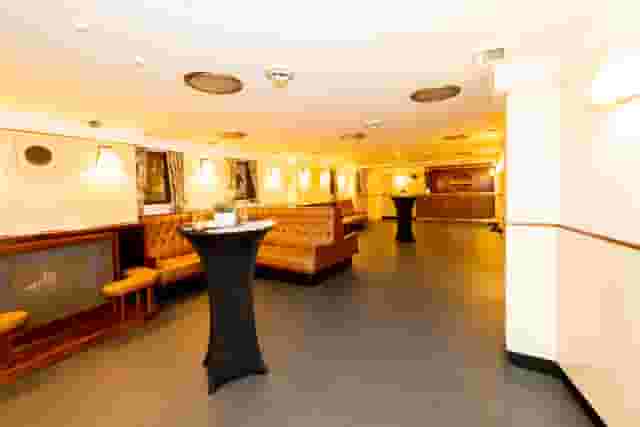 Ward and Ante Room