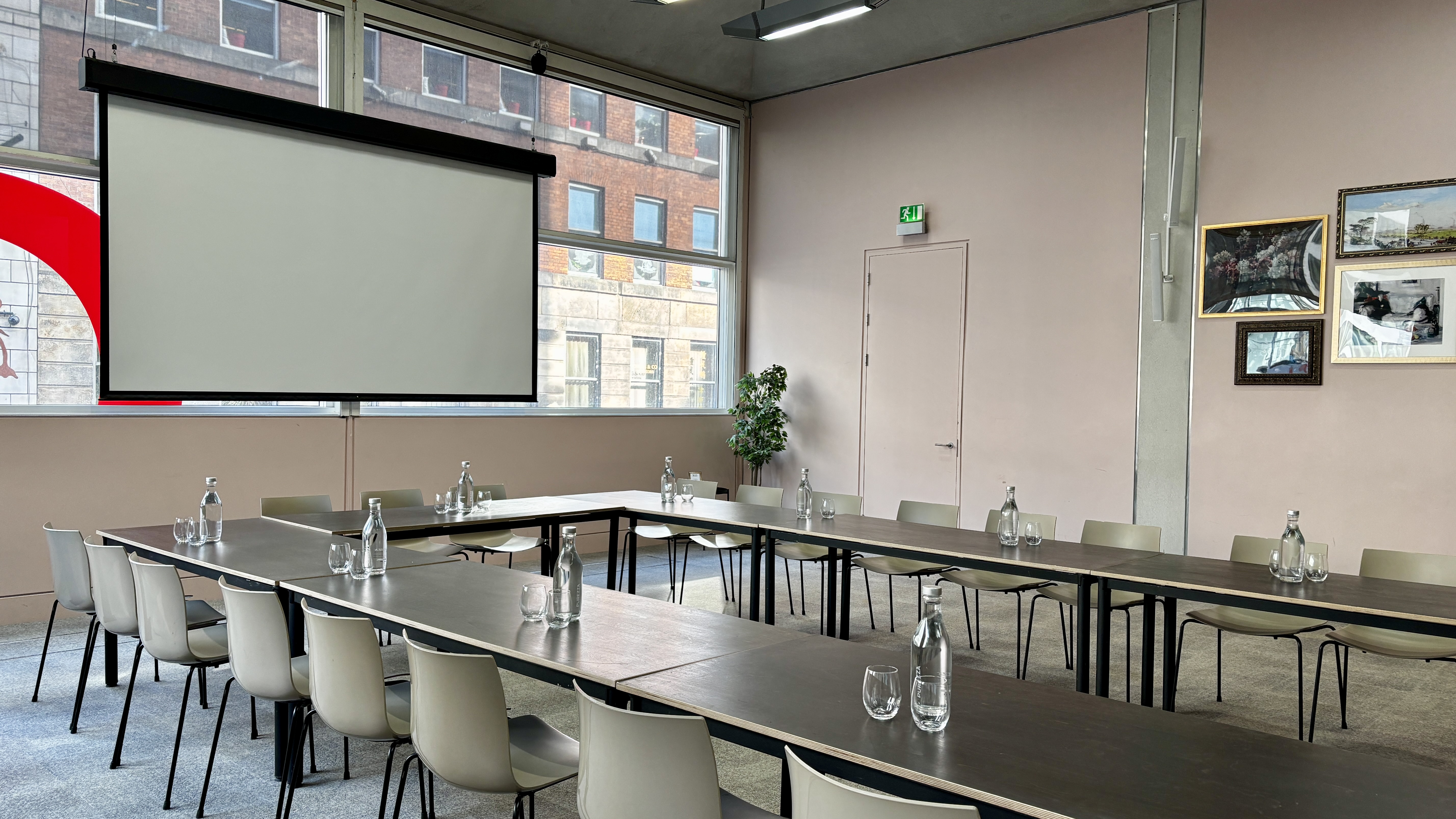 Lecture Room - iibplptjck5.jpeg