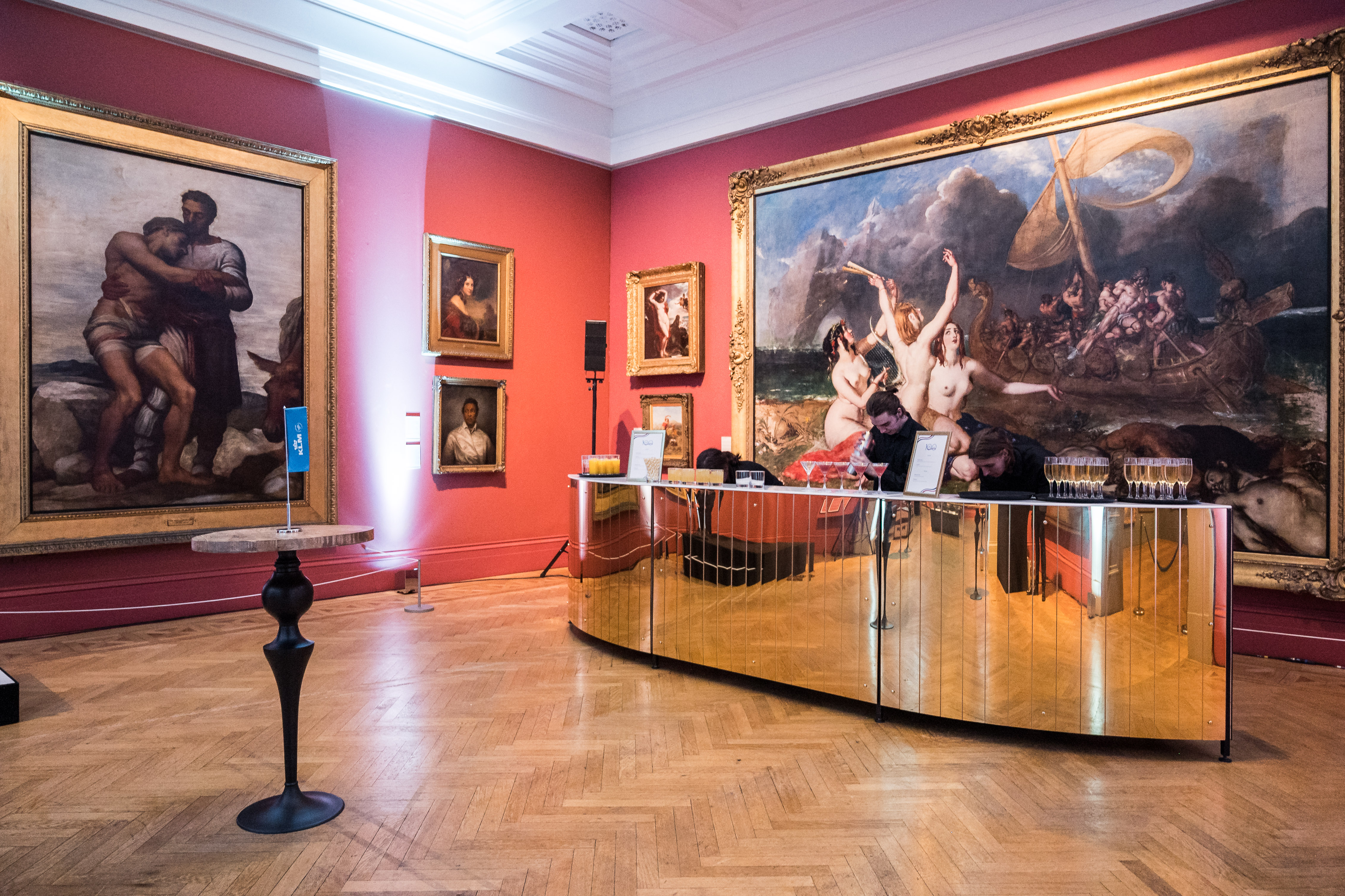 Victorian Galleries - phmbso2ykb2.jpg