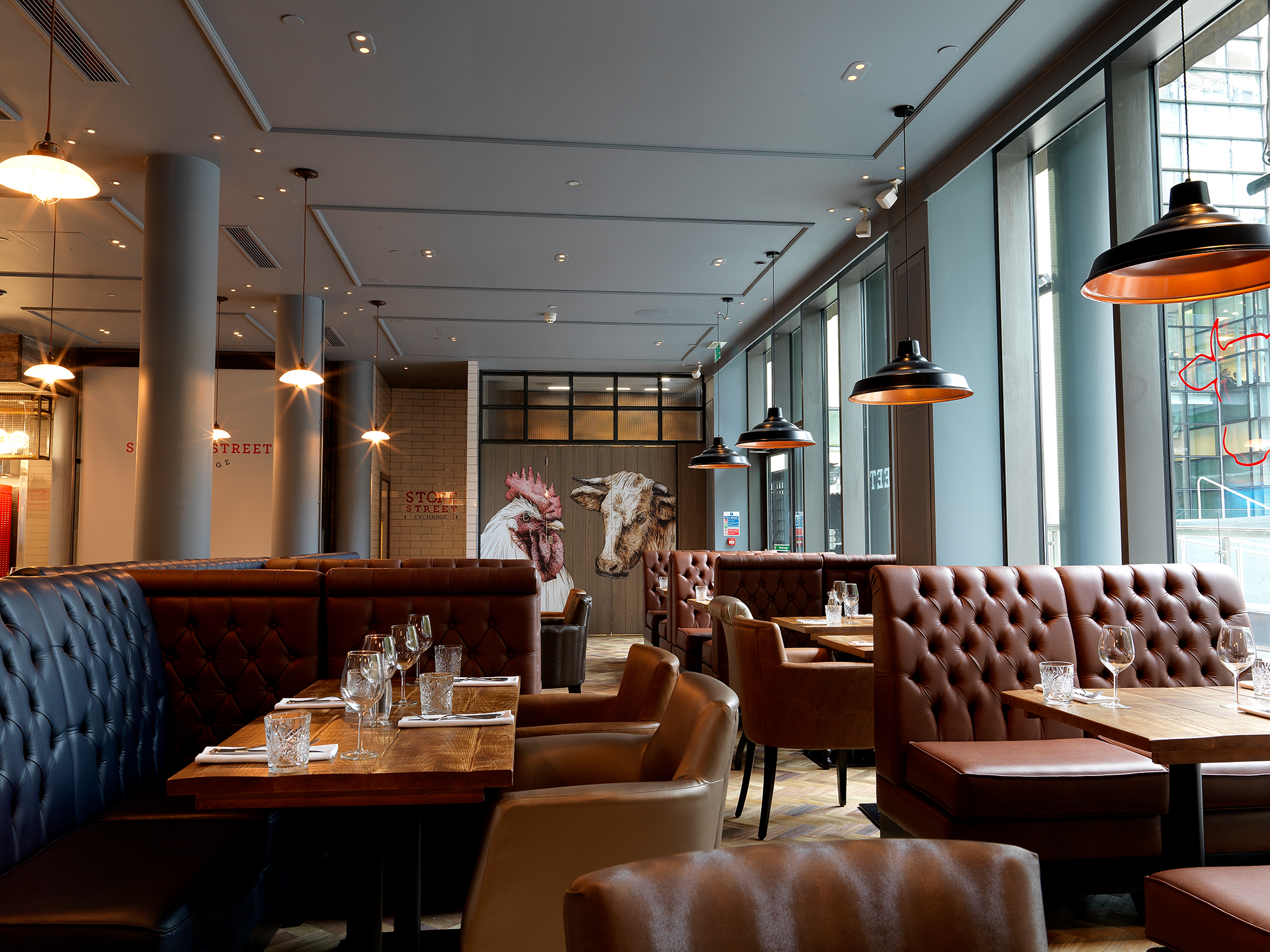 Stylish restaurant at DoubleTree Manchester, perfect for intimate meetings and events.