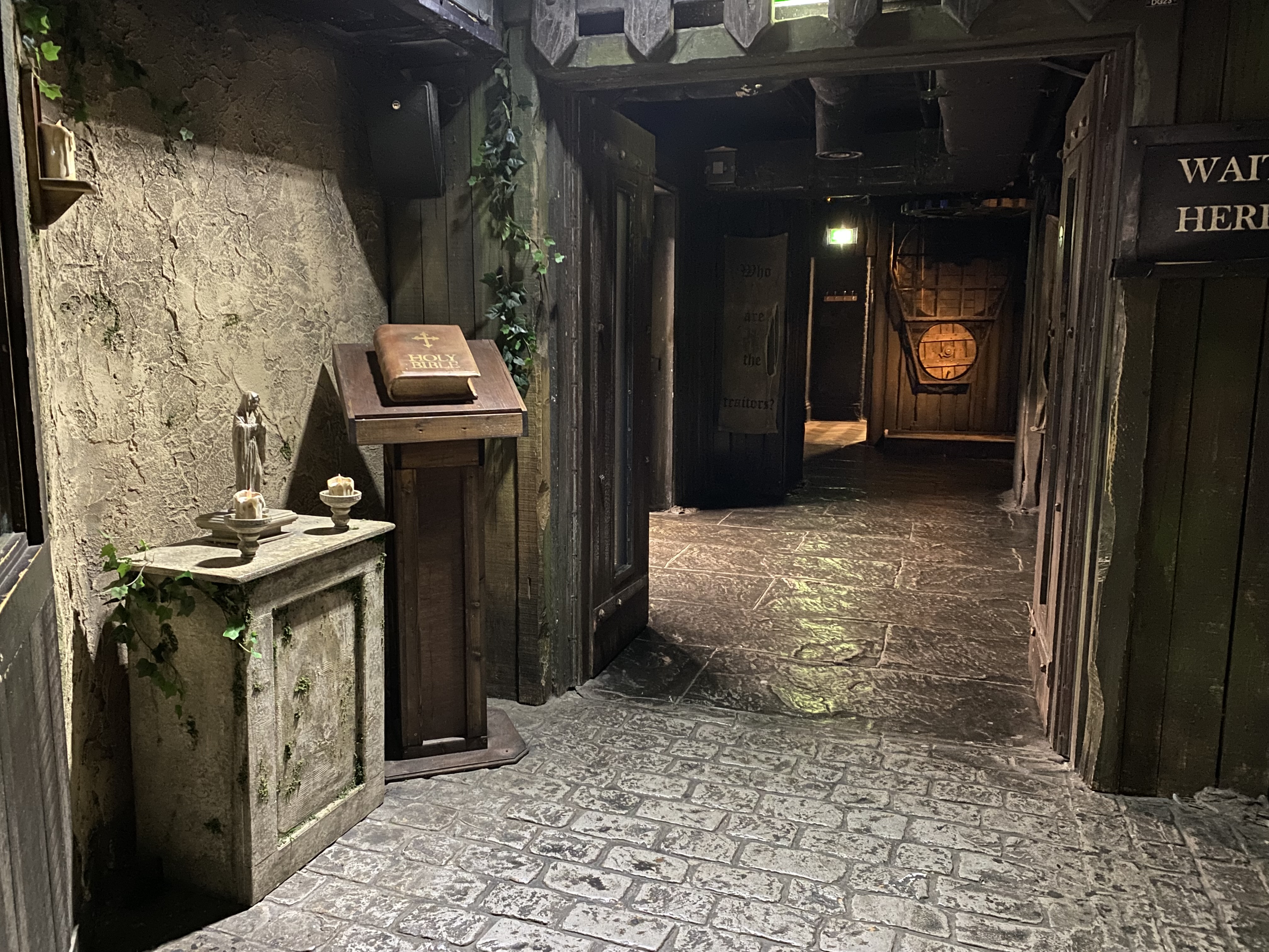 The Tavern - 0iqytbhq3pv.JPG