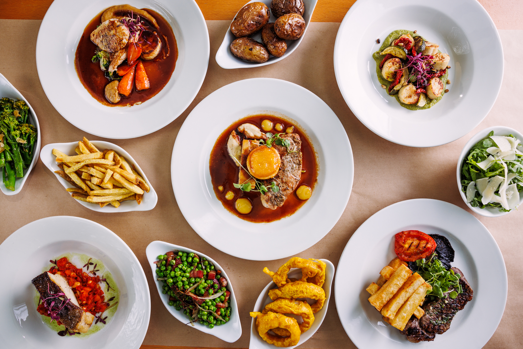 Live music venue - o1hygp4xos5.jpg