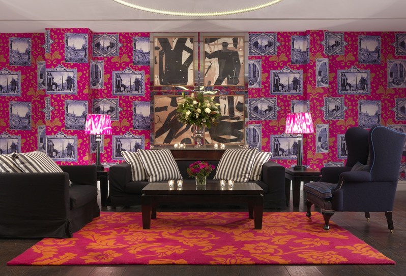 The Crimson Bar - mbcpjkhysqk.jpg