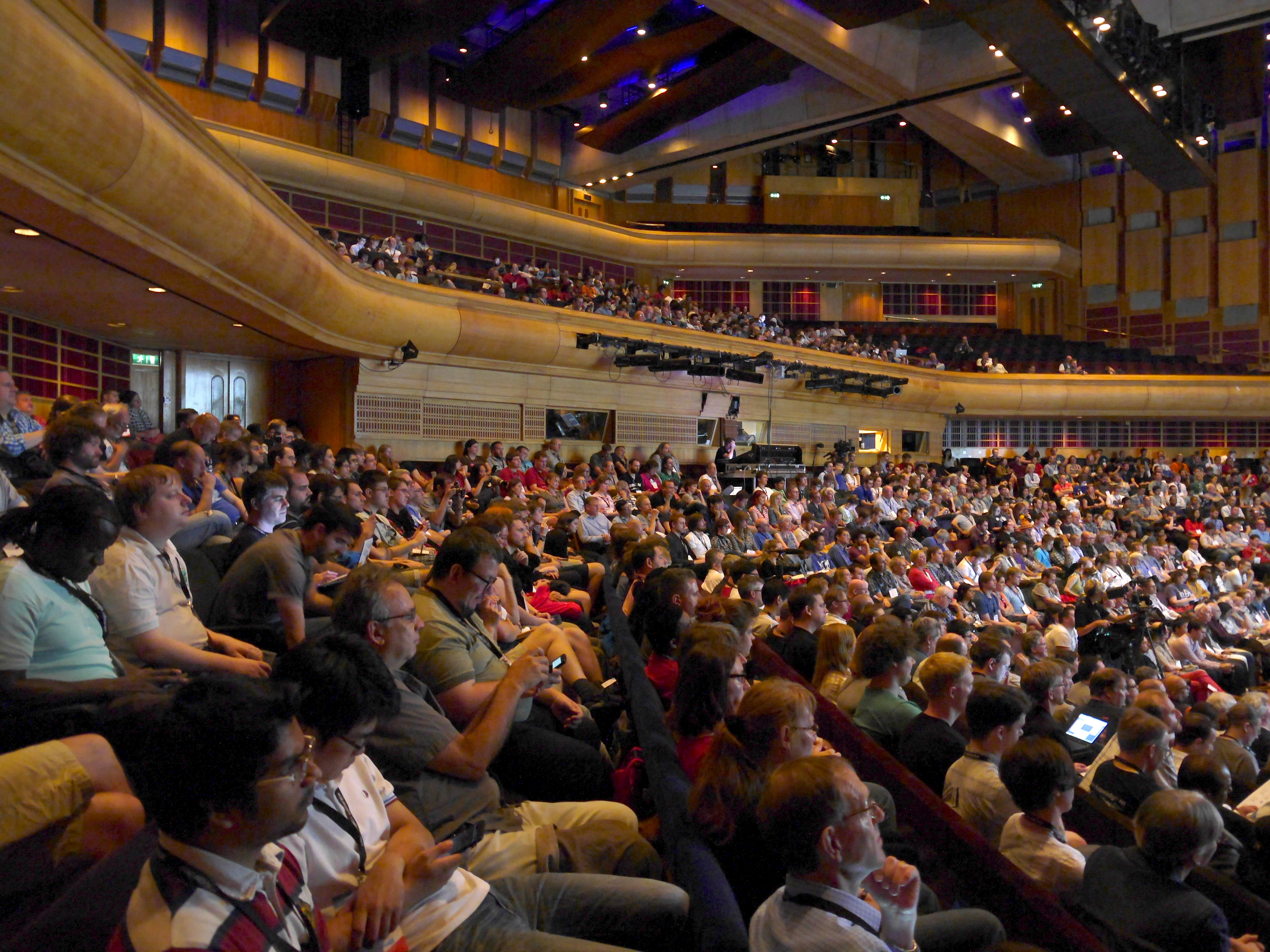 Barbican Hall - v410t3r2k41.jpg