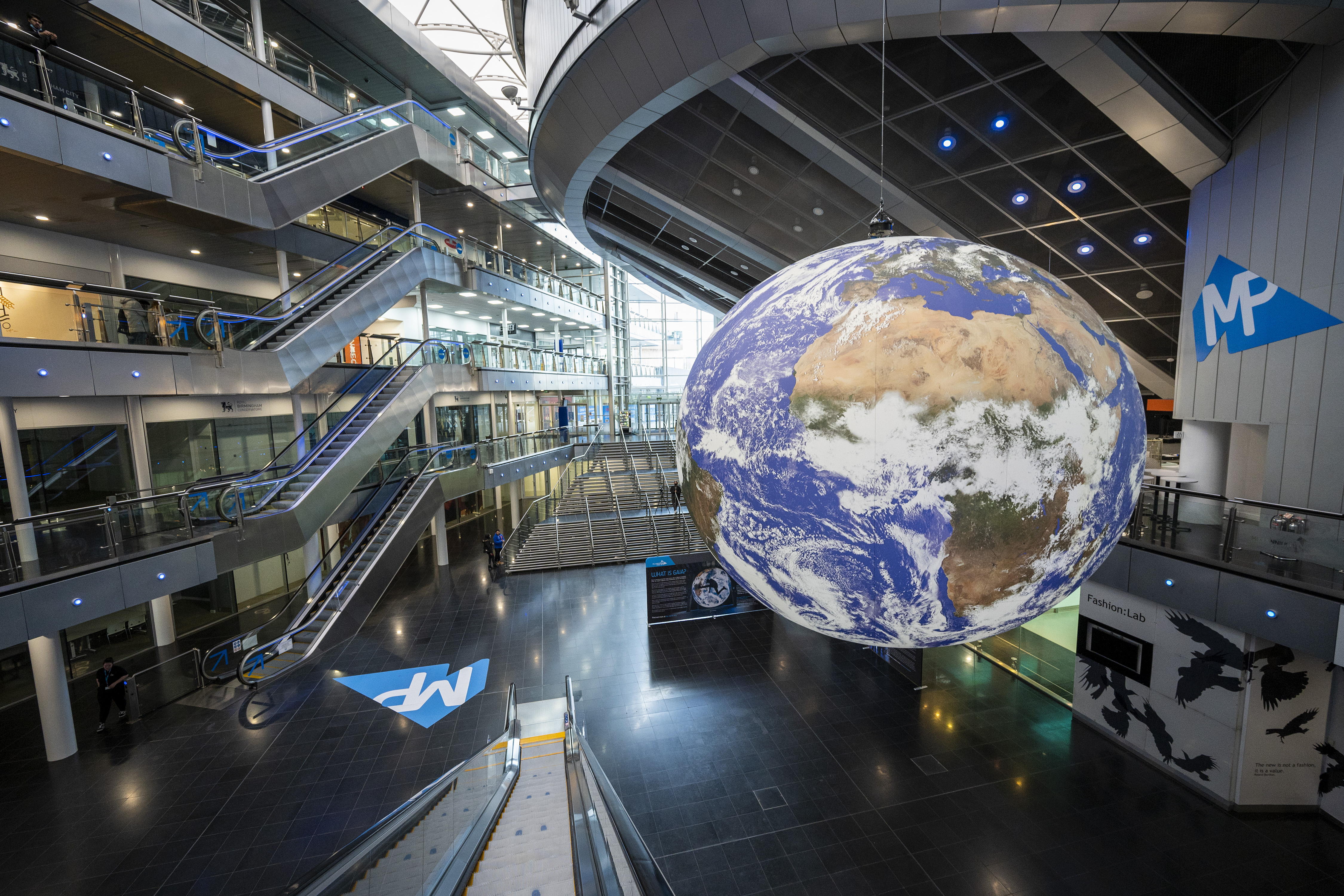 ATRIUM - 302xtrwfhrf.jpg