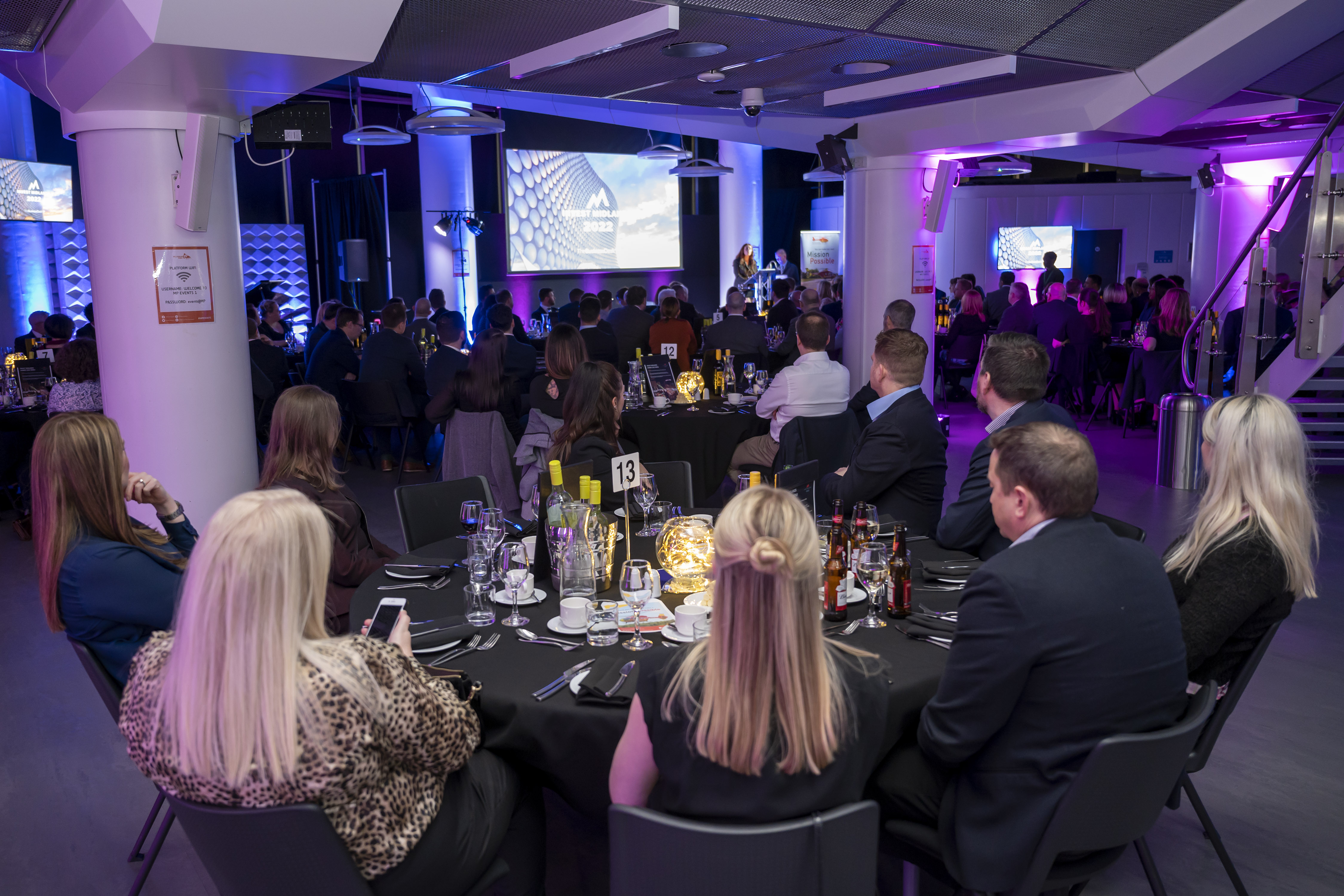 PLATFORM - ixwdkjxyrdo.jpg