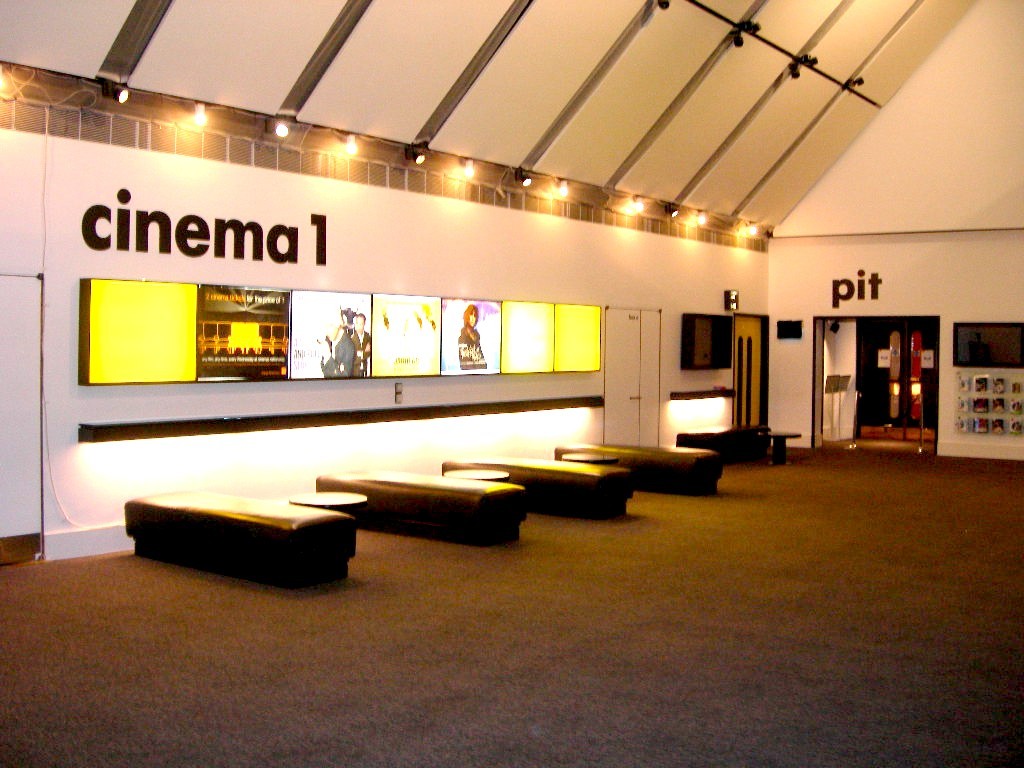 Cinema 1 - cpf4dlzvuqp.jpg
