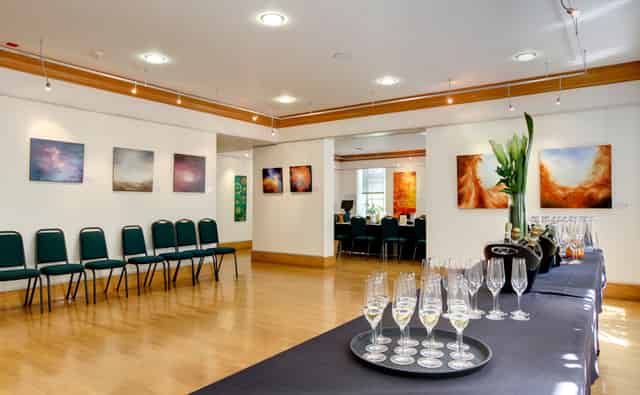 Knapp Gallery