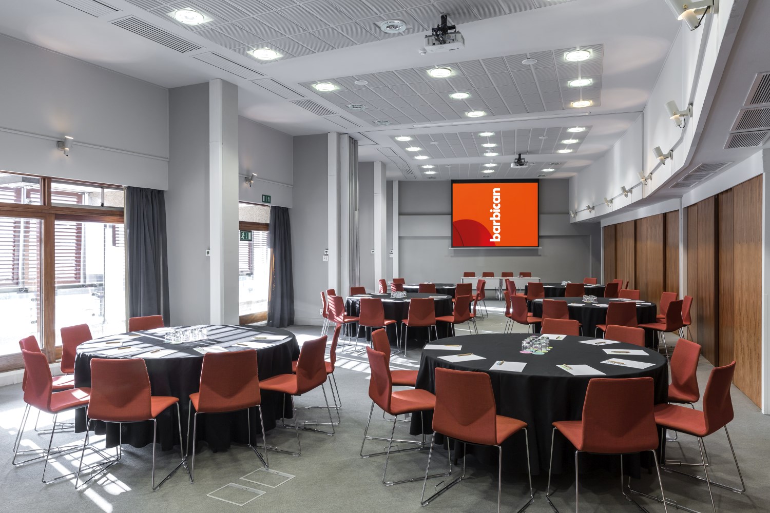 Modern Frobisher Rooms at Barbican Centre, ideal for corporate meetings and workshops.