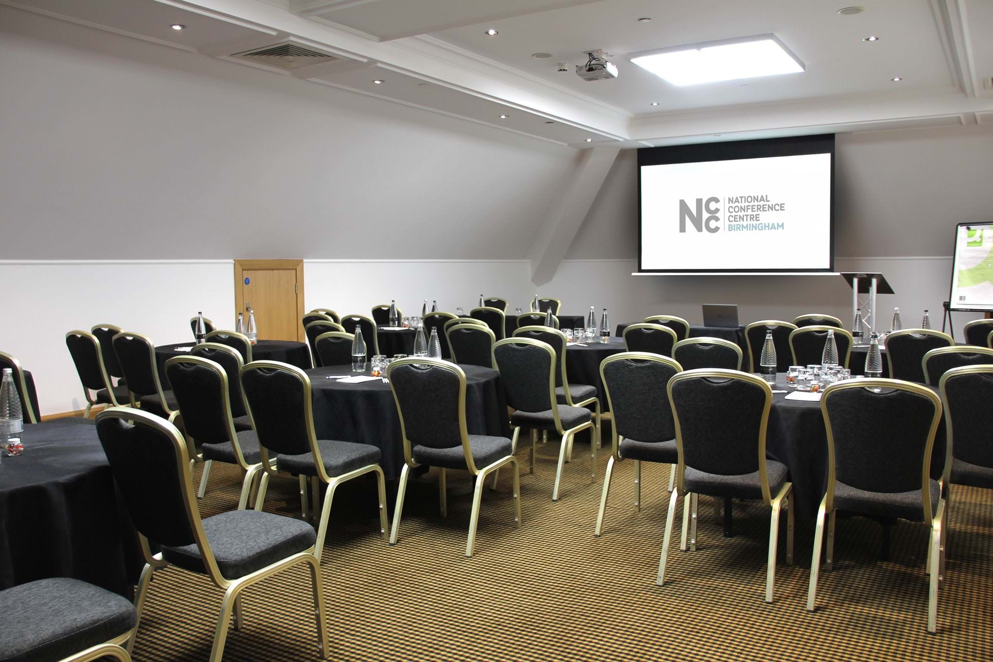 The Bracebridge - Private Dining Room ...