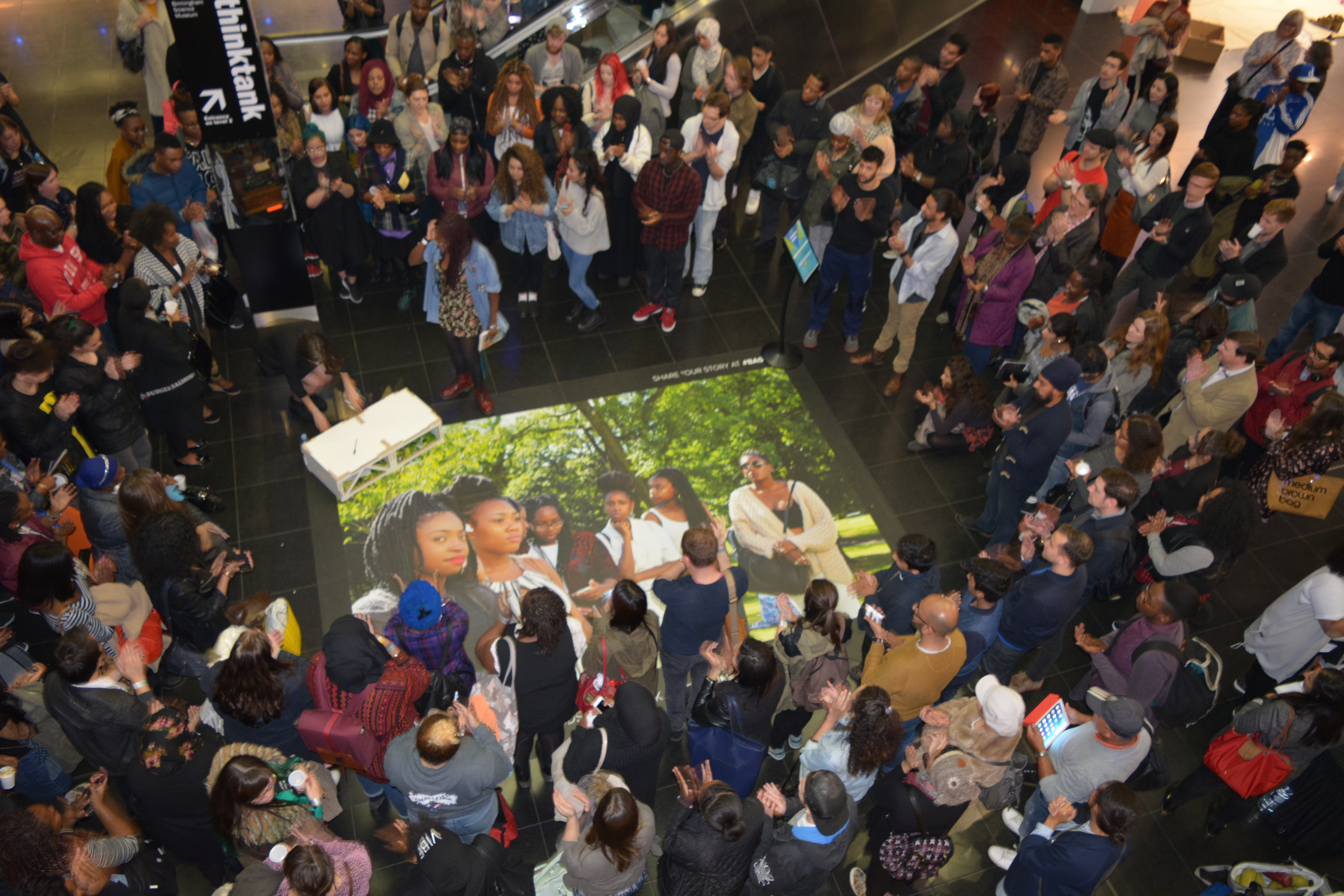 ATRIUM - sjz0bagh2dm.JPG