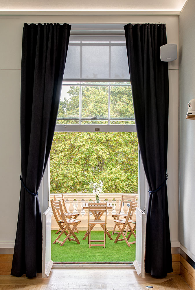 National Grid meeting space with large windows, ideal for workshops and conferences.