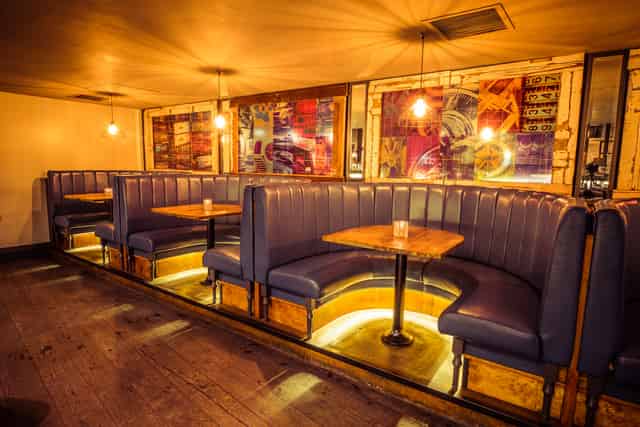 Cocktail Lounge