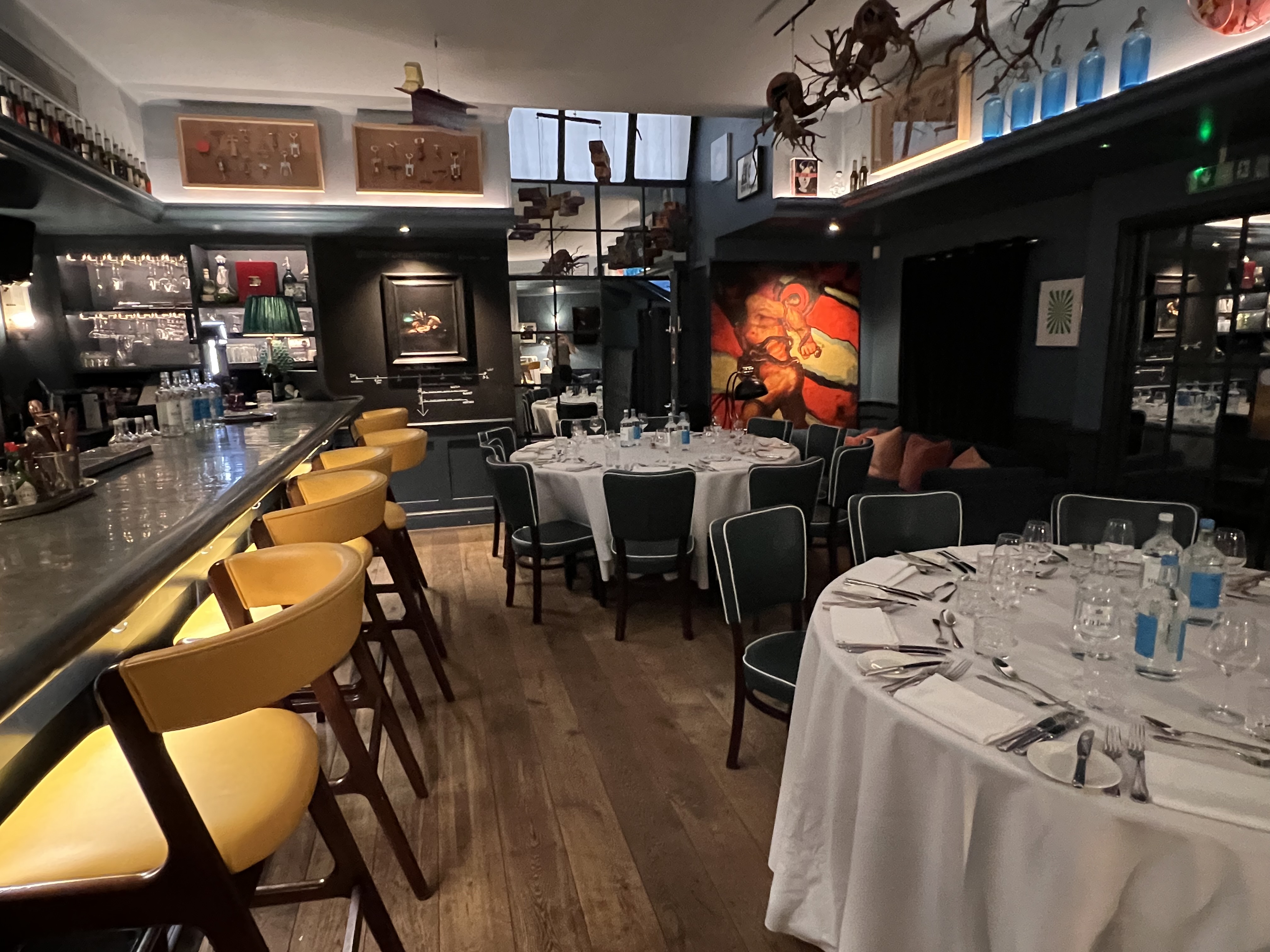 Lombard Club - 0d08d3a9-26b4-41d3-a8fd-5743594f7fc1.jpg