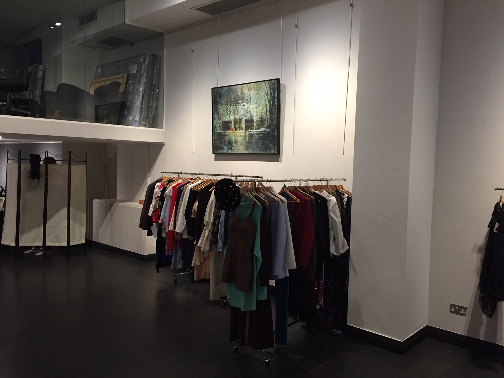 Old Brompton Gallery - 2jxi3ofivut.JPG