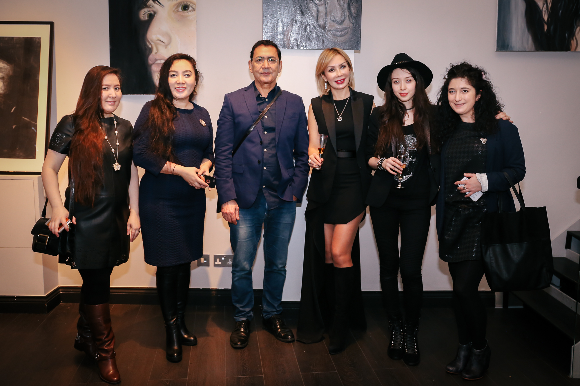 Old Brompton Gallery - 0g4l2x5j1pw.jpg