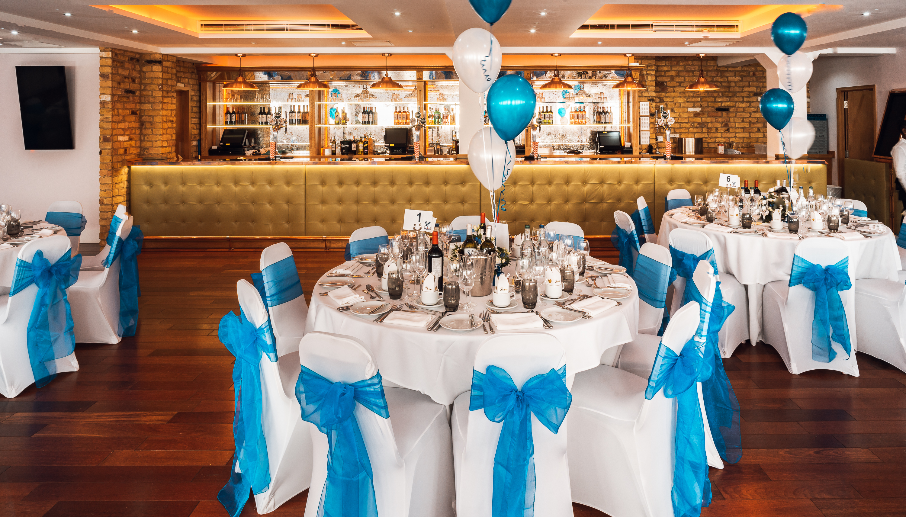 Stanley Stephenson Lounge - gq2okosbibo.jpg