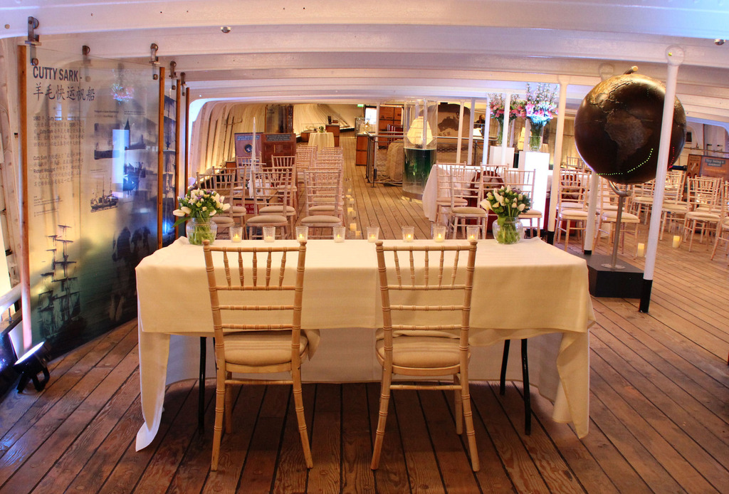 Tween Deck - j3qwvkeifq3.jpg