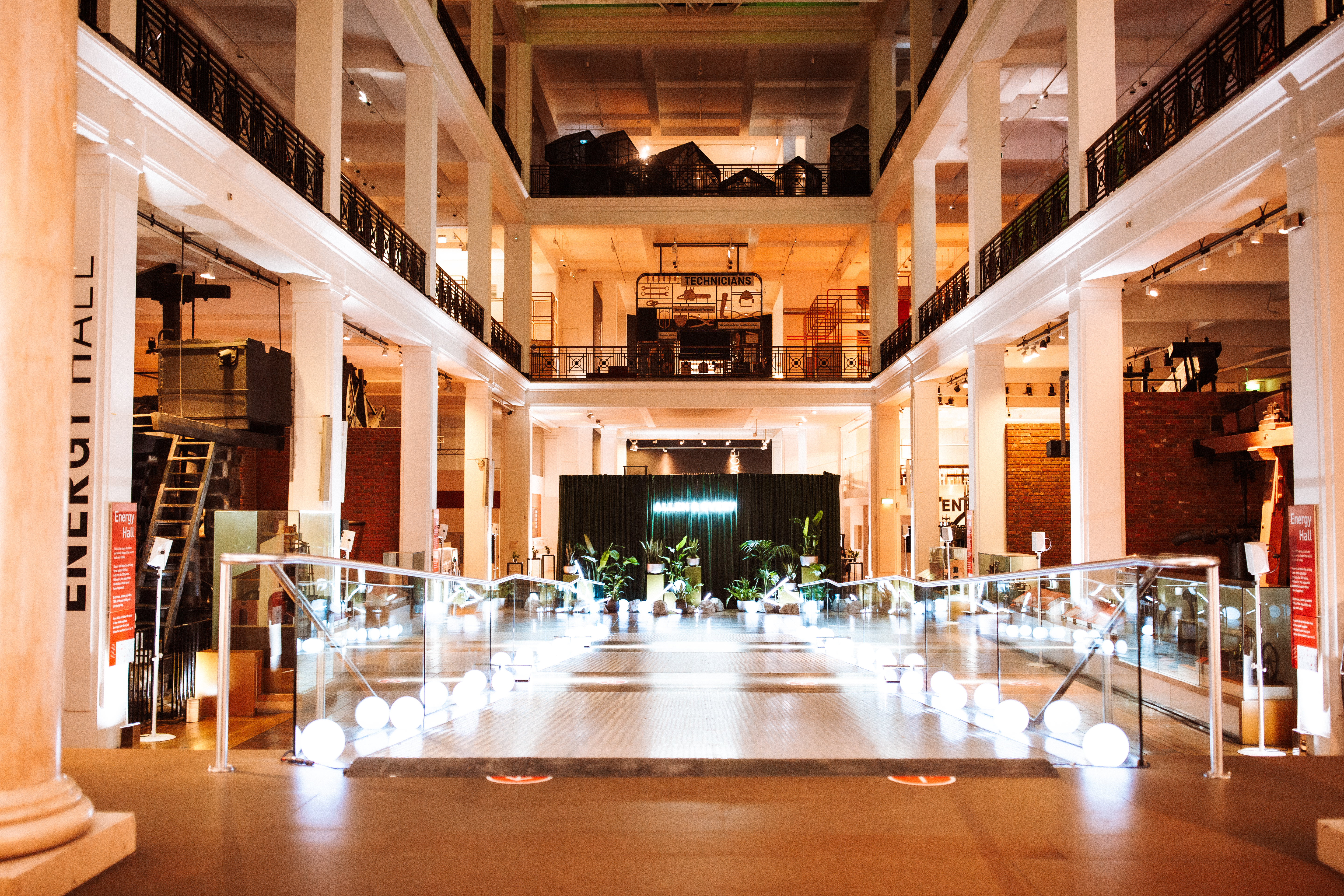 Energy Hall - fb2fdb78-562f-4306-8c77-4d115fa3c468.jpg