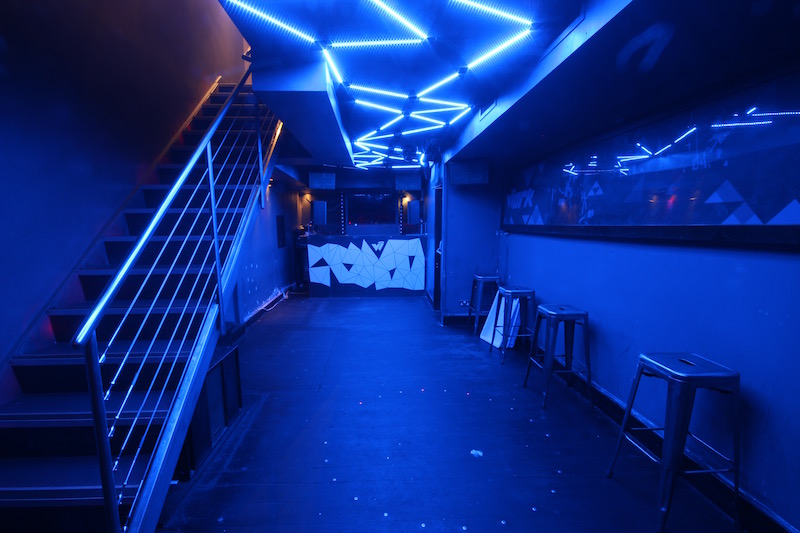 The Nightclub - 1qkxq0dt2wj.jpg