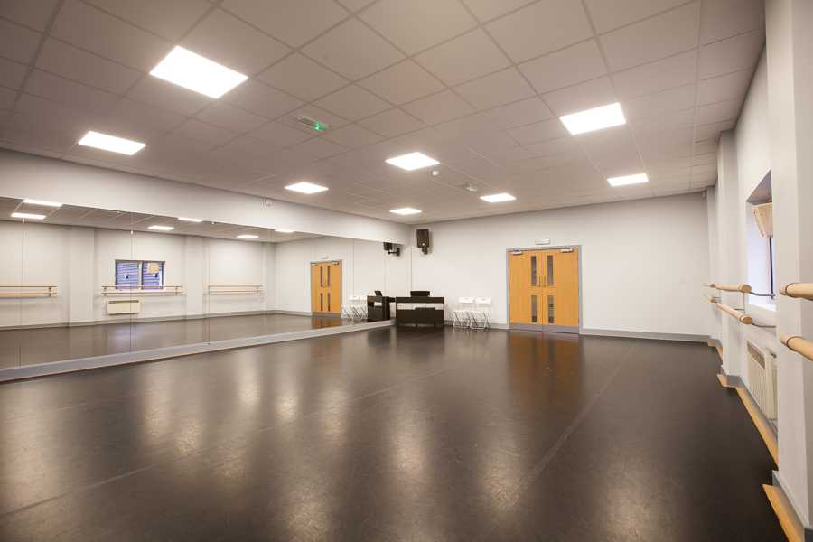 Versatile event space with mirrored walls for workshops and meetings at Adagio School of Dance.