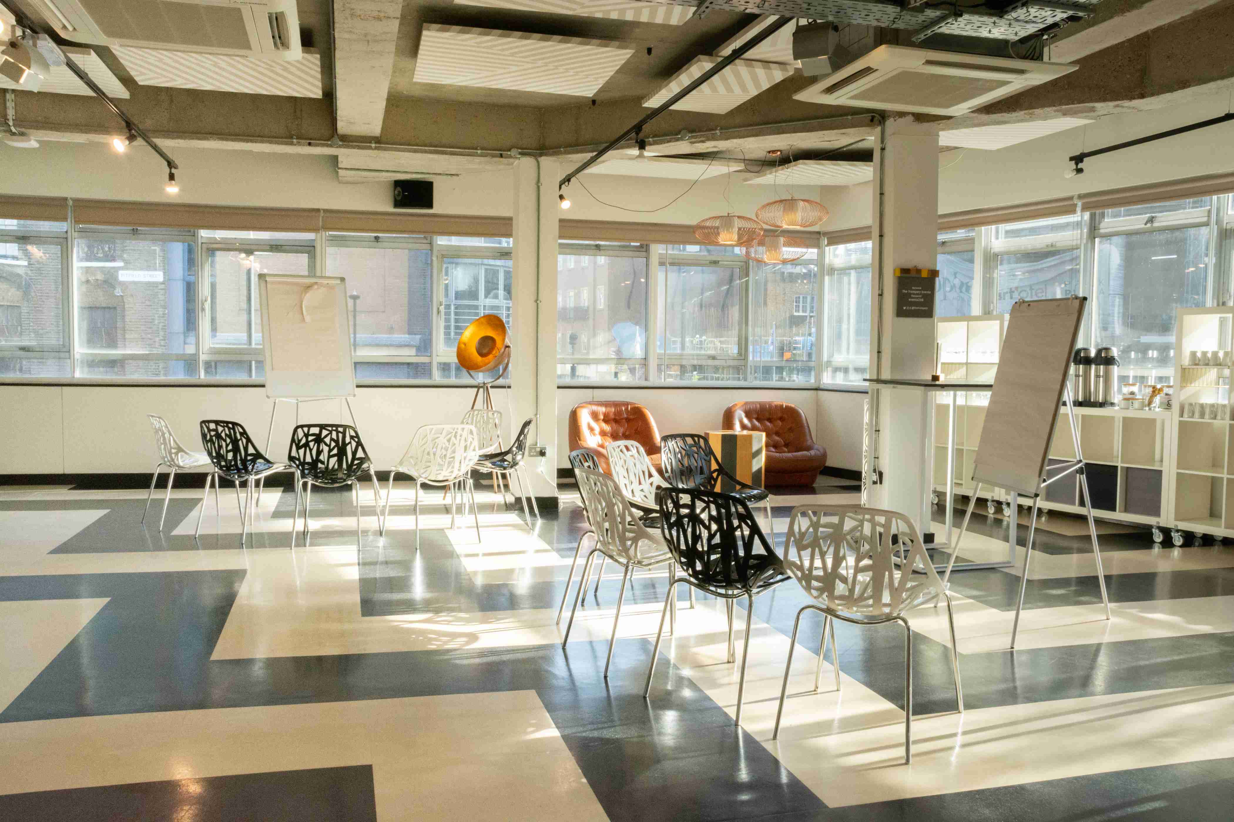 Conferences, Corporate Away Days, Networking in The Ballroom - dz0qcnsp3tj.jpg