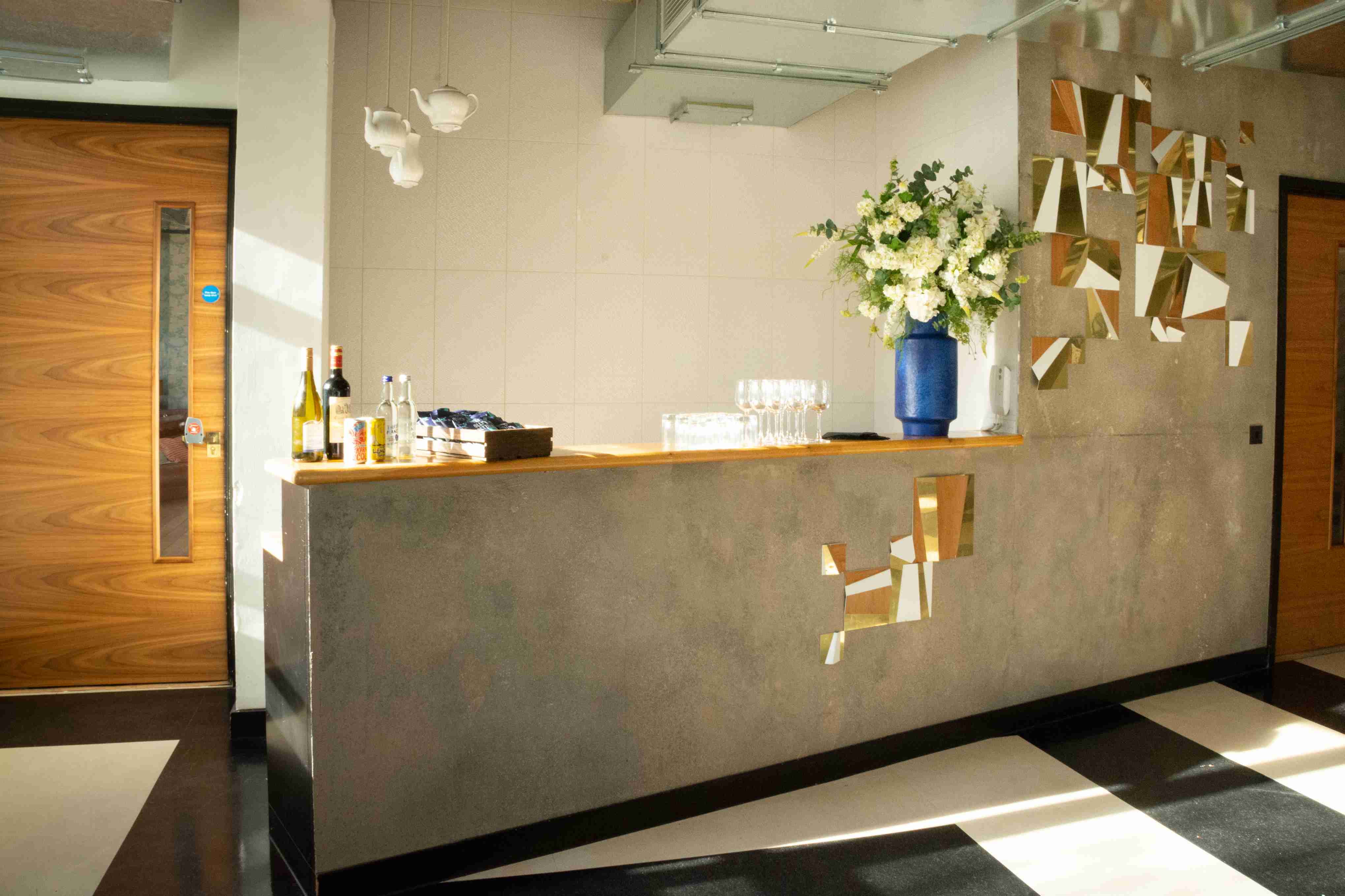 Conferences, Corporate Away Days, Networking  in The Ballroom - exixtkzoteu.jpg