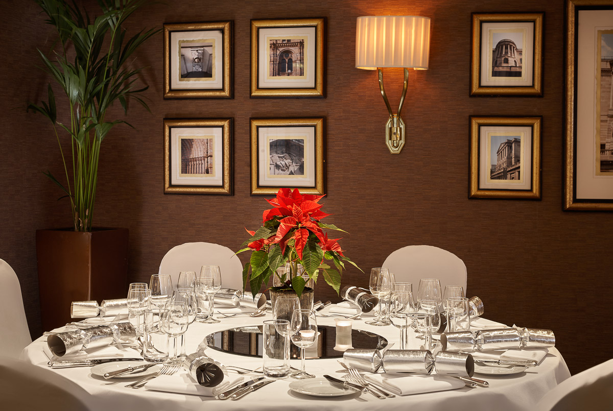 Trianon Room - tv5aqylbbar.jpg