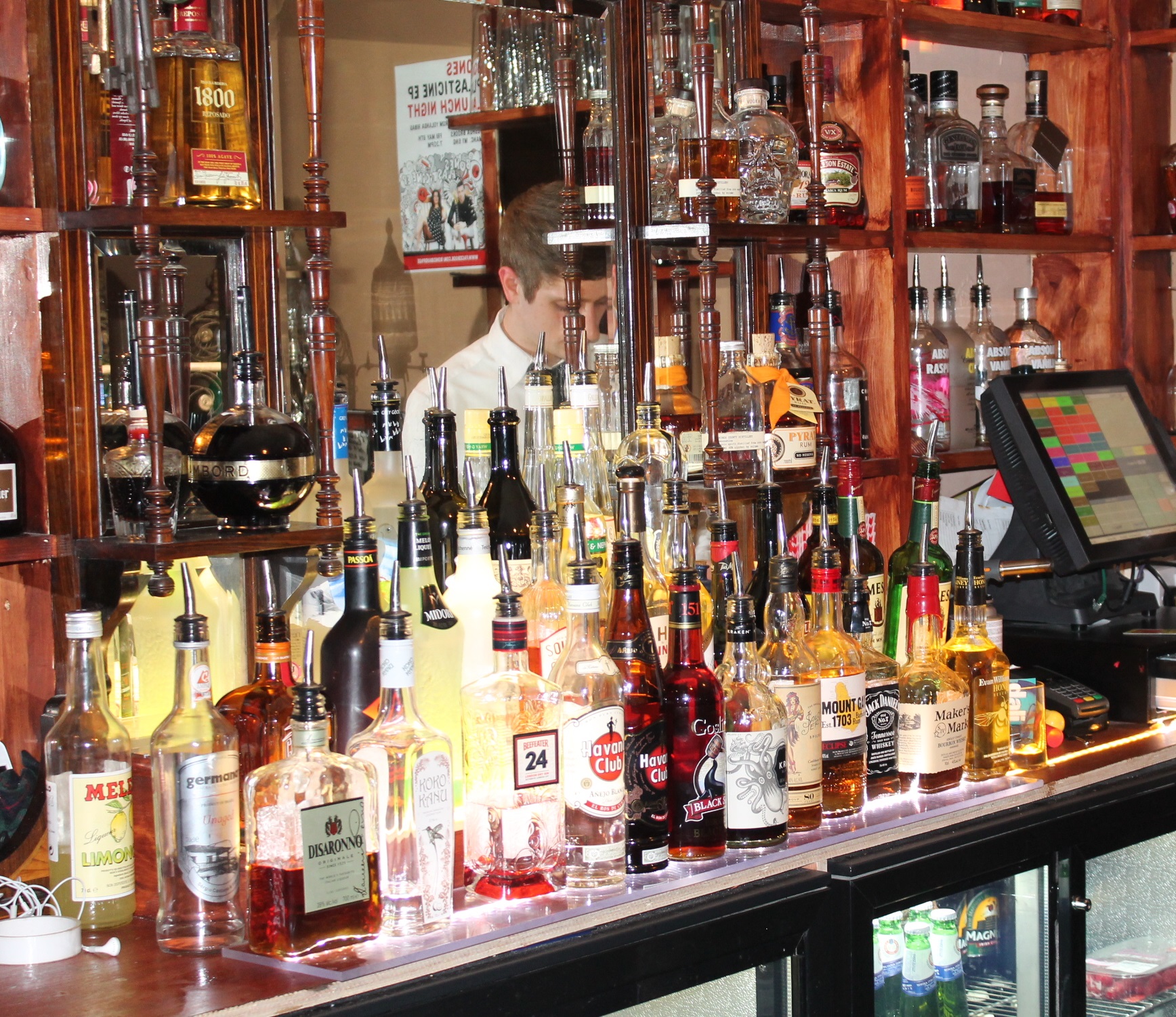 Whole Venue - phfxla5dkto.jpg