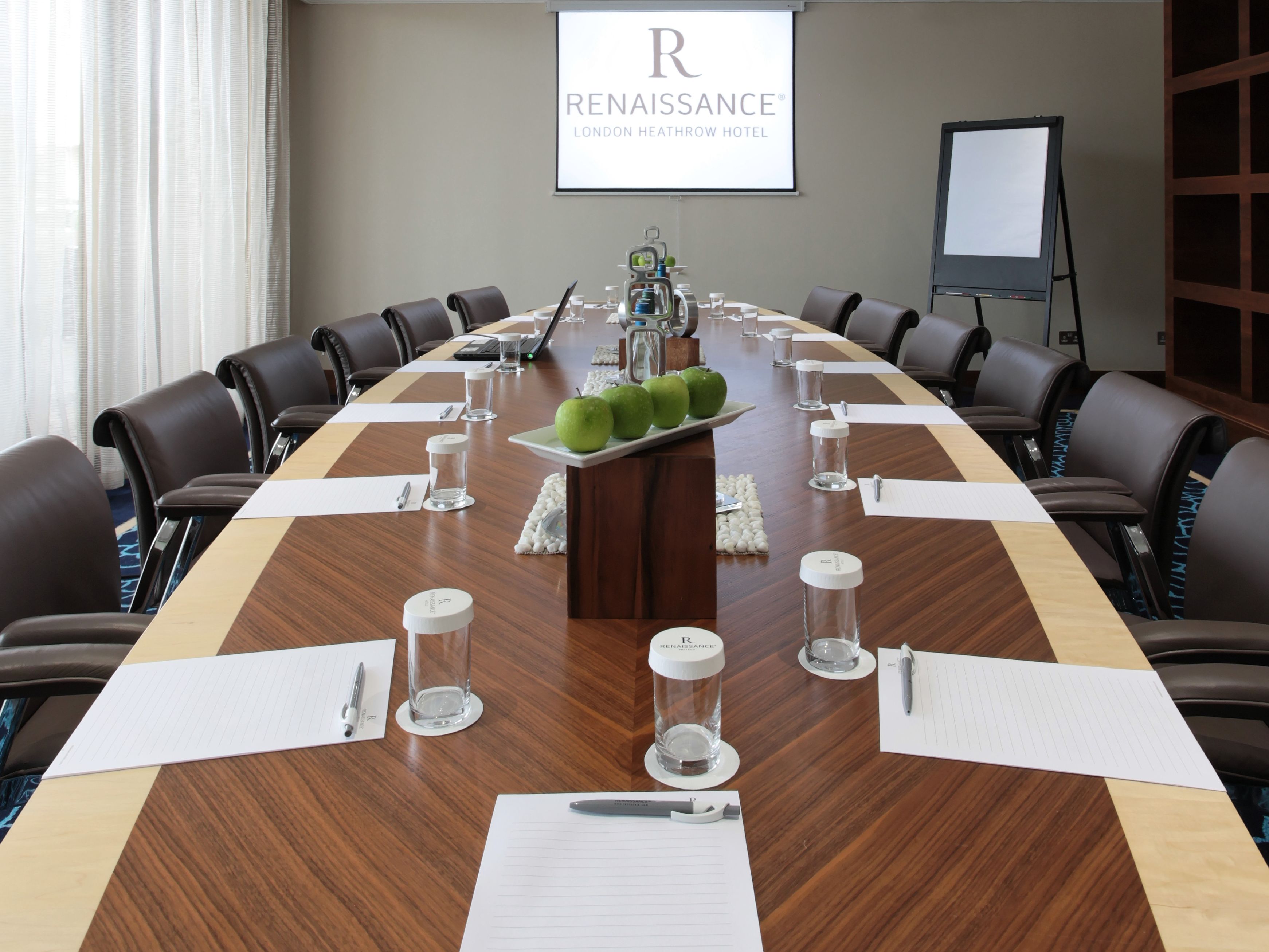 Reading Room at Renaissance London Heathrow Hotel, ideal for professional meetings and presentations.