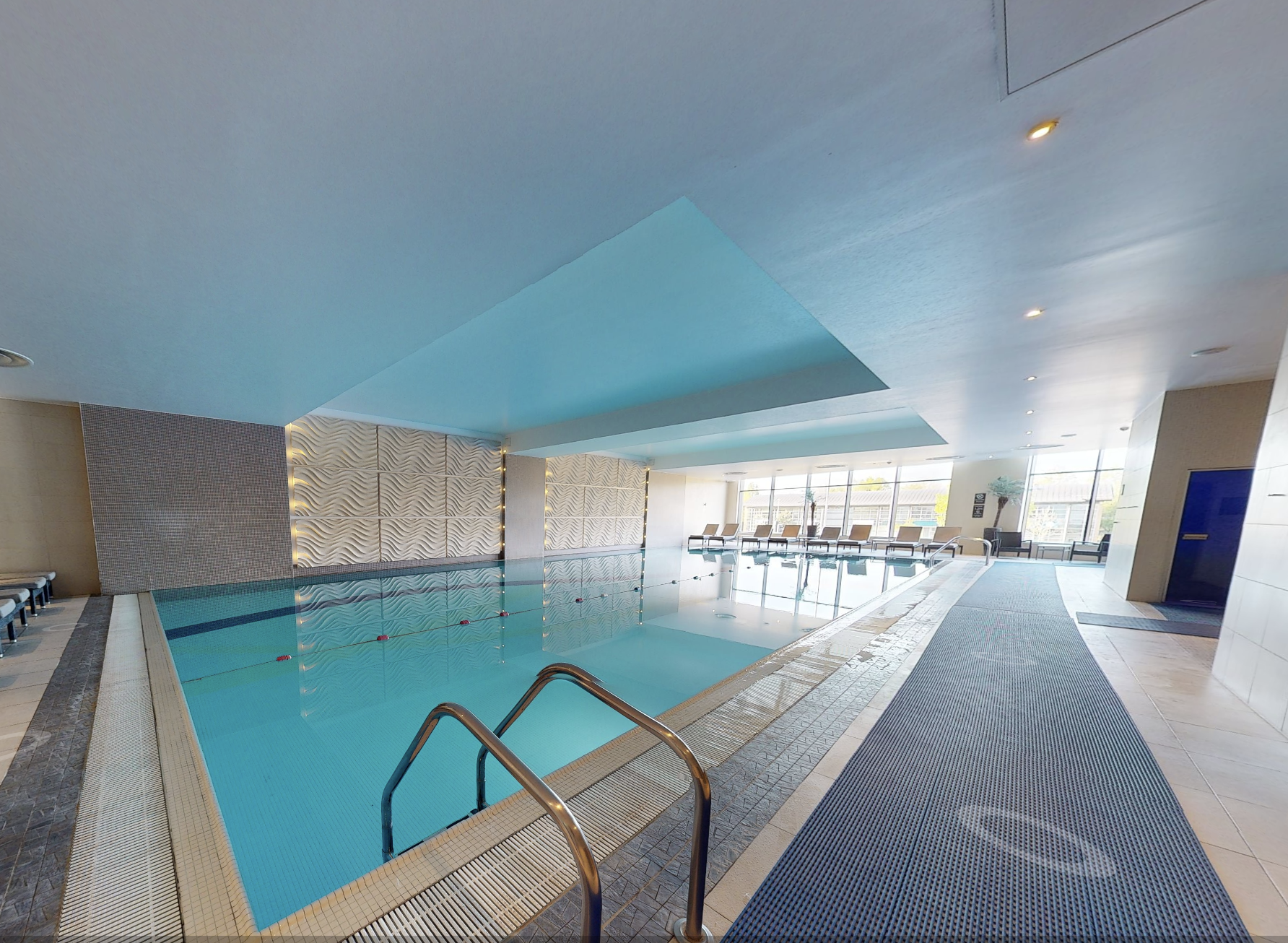 Buckingham Suite - glxehuzpx1r.png