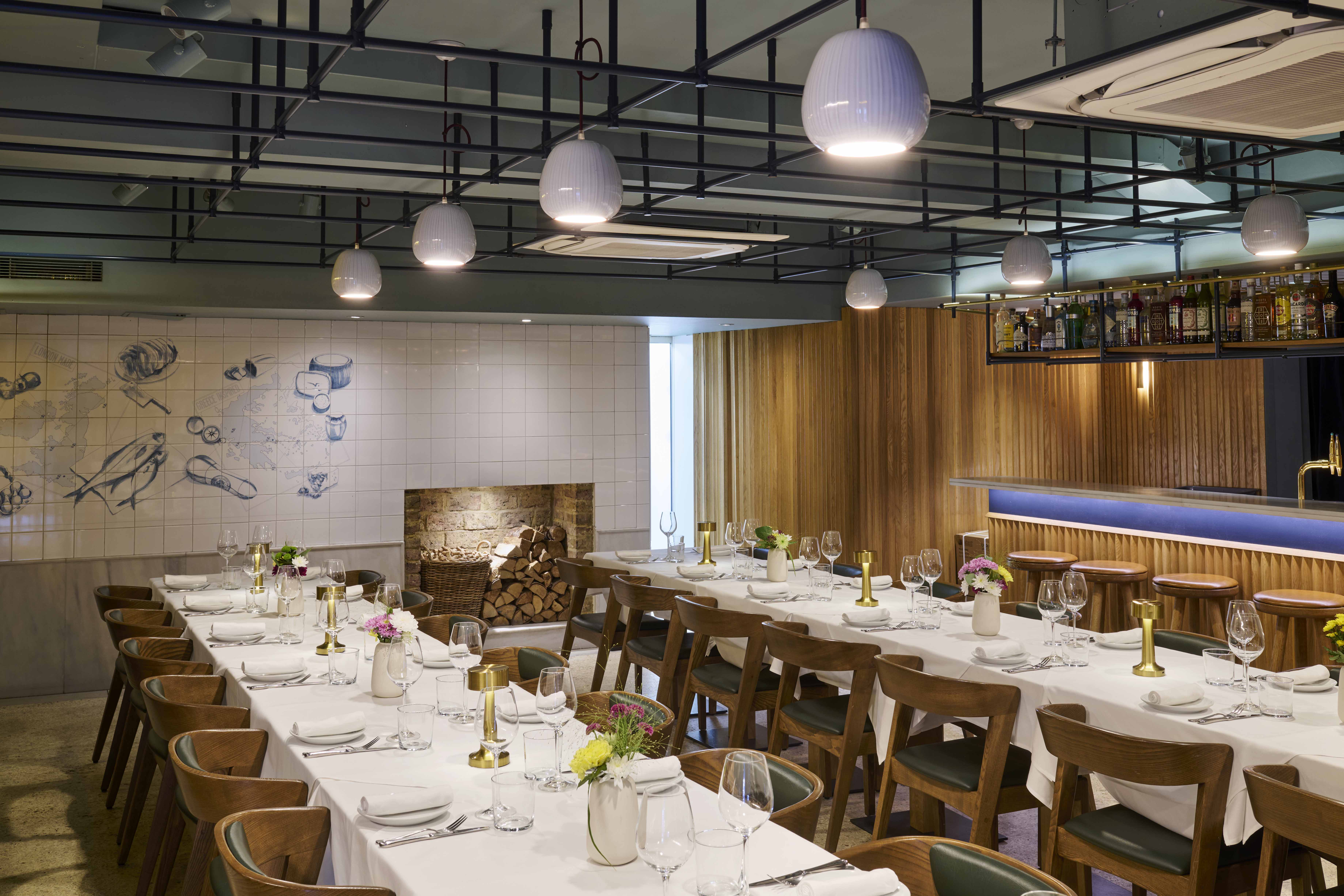 Stylish OPSO dining room with elegant table, ideal for corporate events and gatherings.