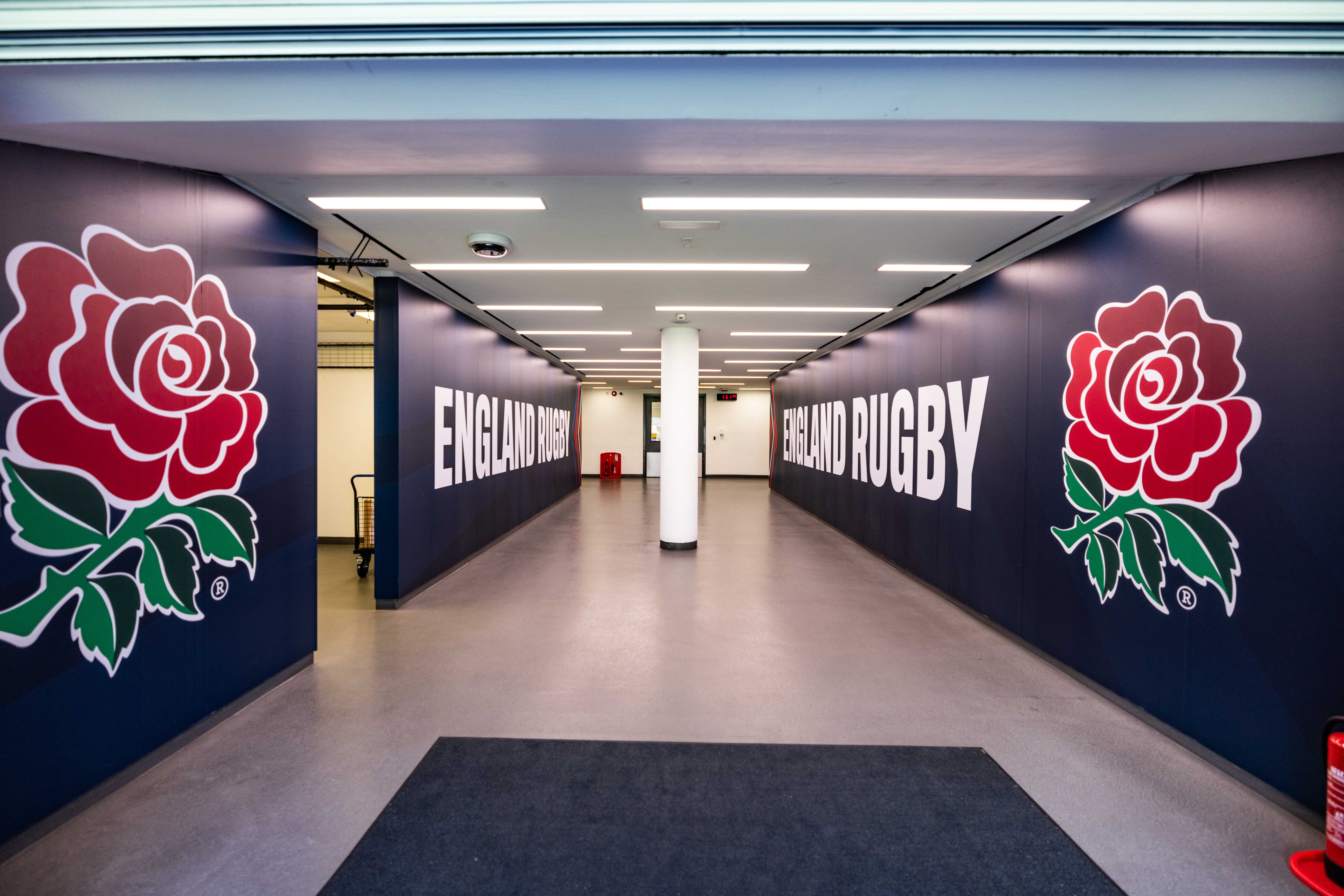 Players' Tunnel and Pitchside - 3vnp0cslizm.jpg