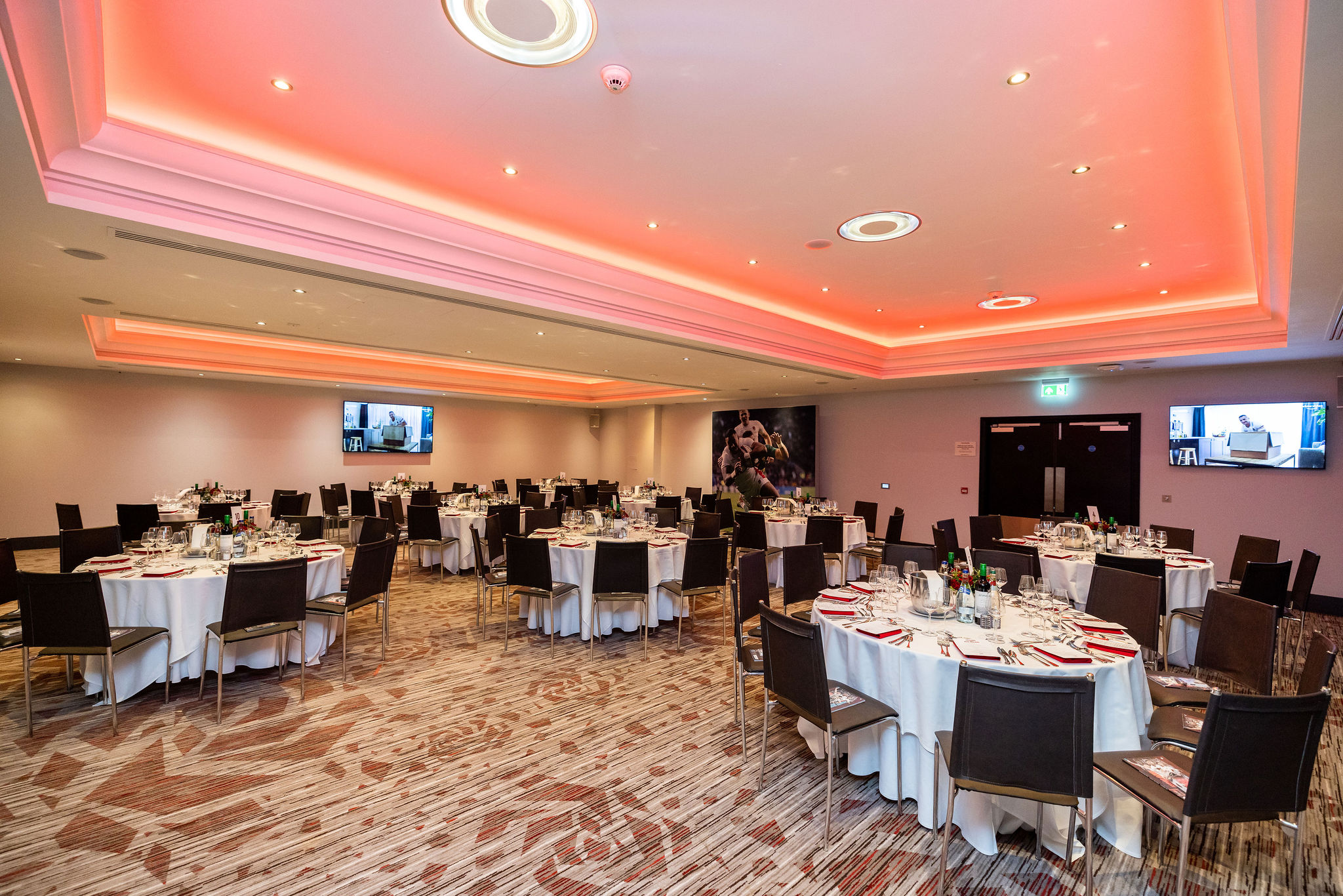 Elgar Suite at Allianz Stadium: elegant event space for corporate gatherings and formal dinners.
