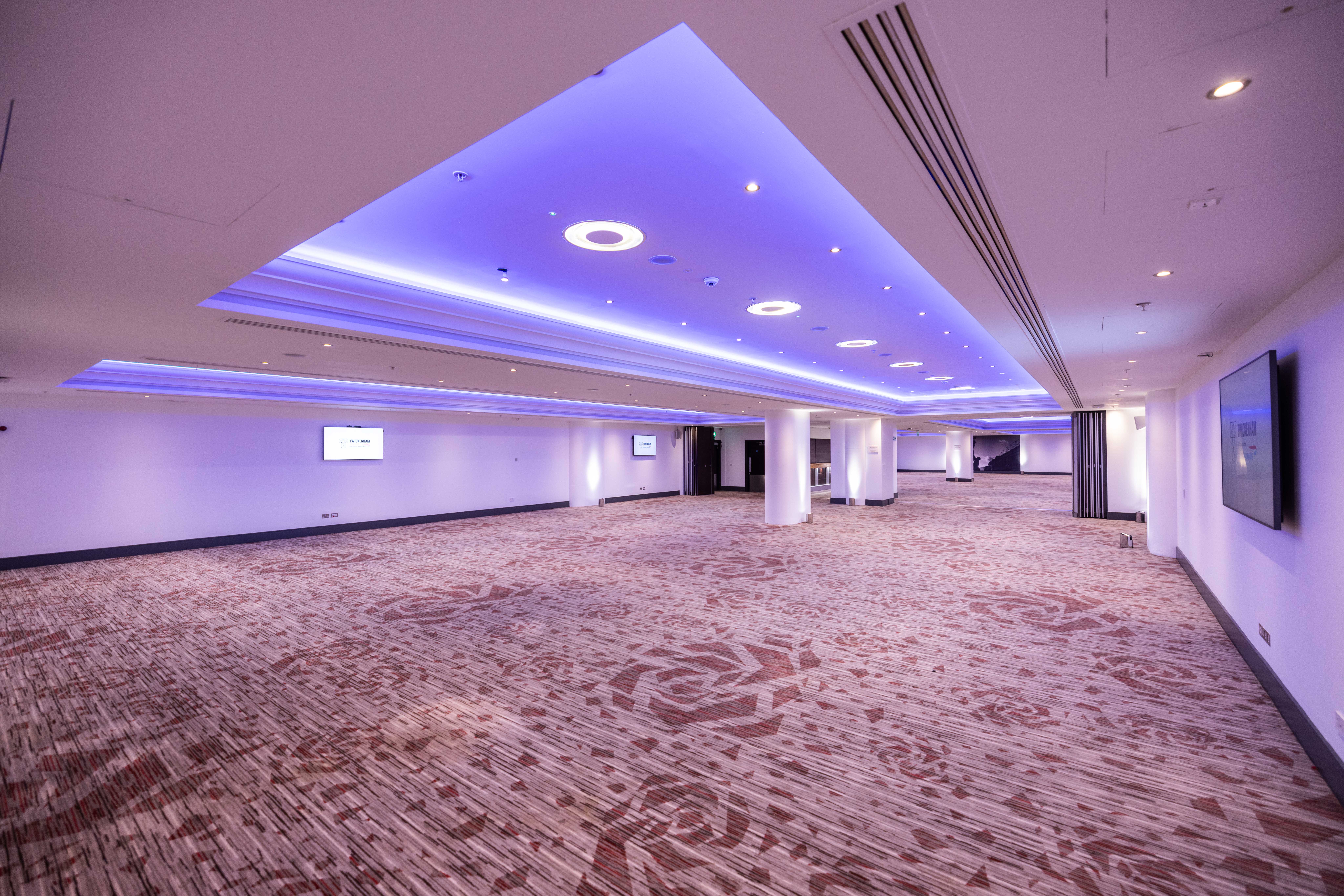 Shakespeare Suite - 2qcdy1hhj1d.jpg