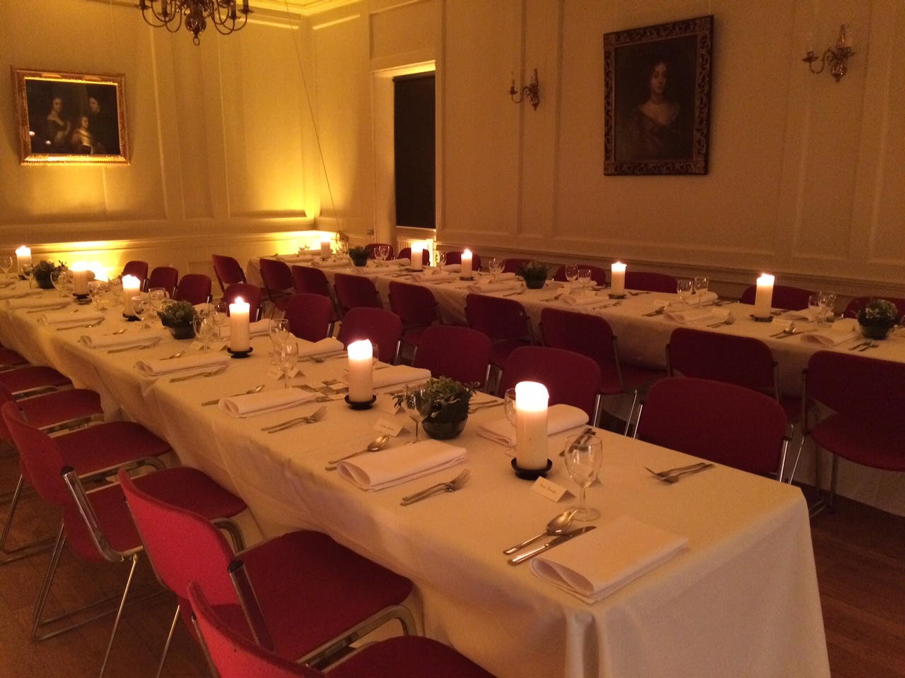Elegant dining setup in Georgian Room, ideal for formal events and celebrations.