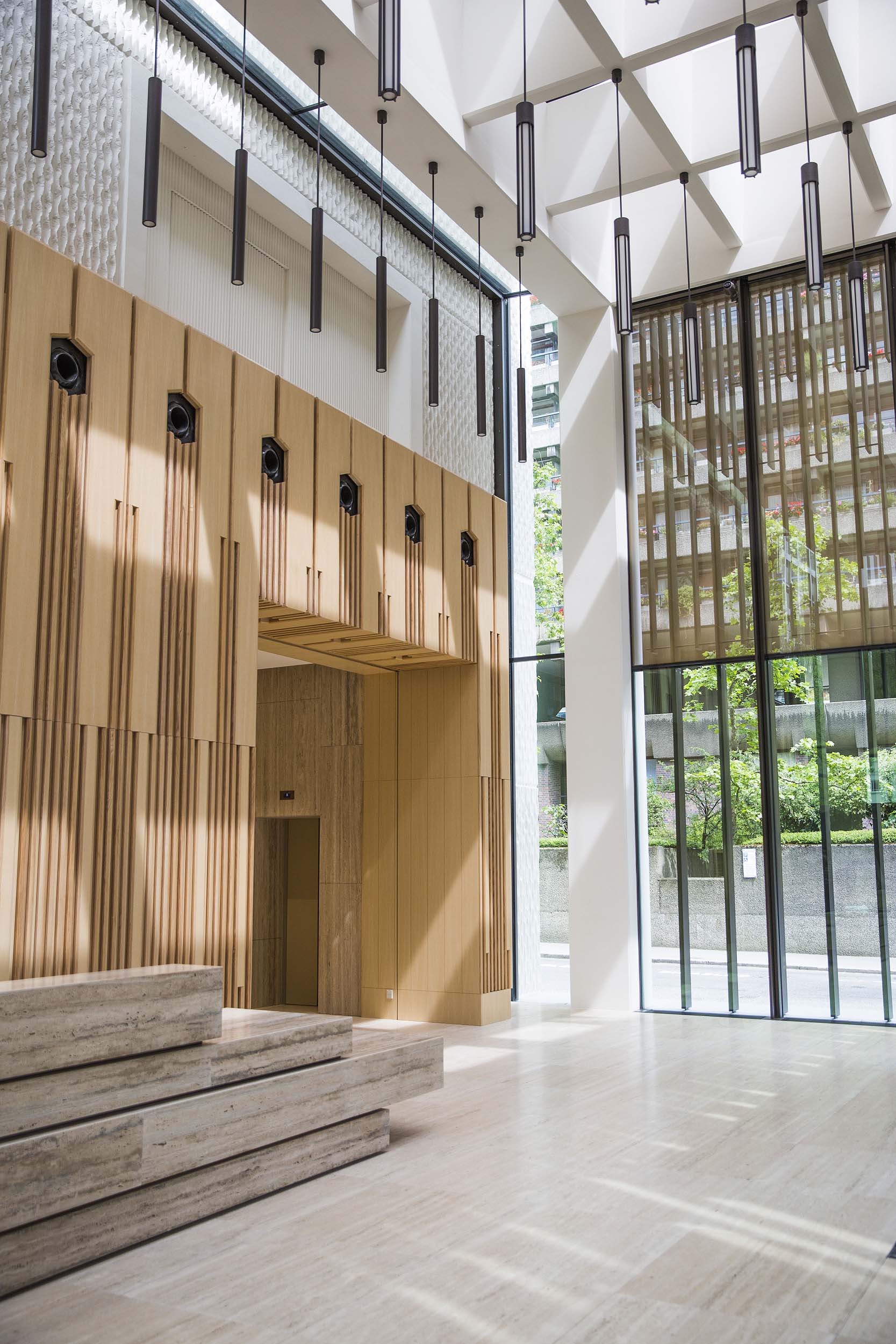 The Dining Room - qgbxf1beewv.jpg