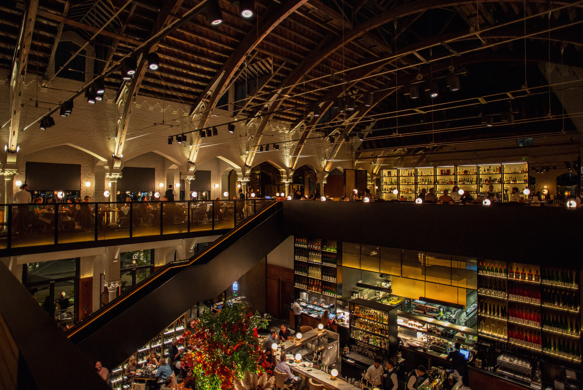 Whole Venue - 5rq5b4w3kbs.jpg