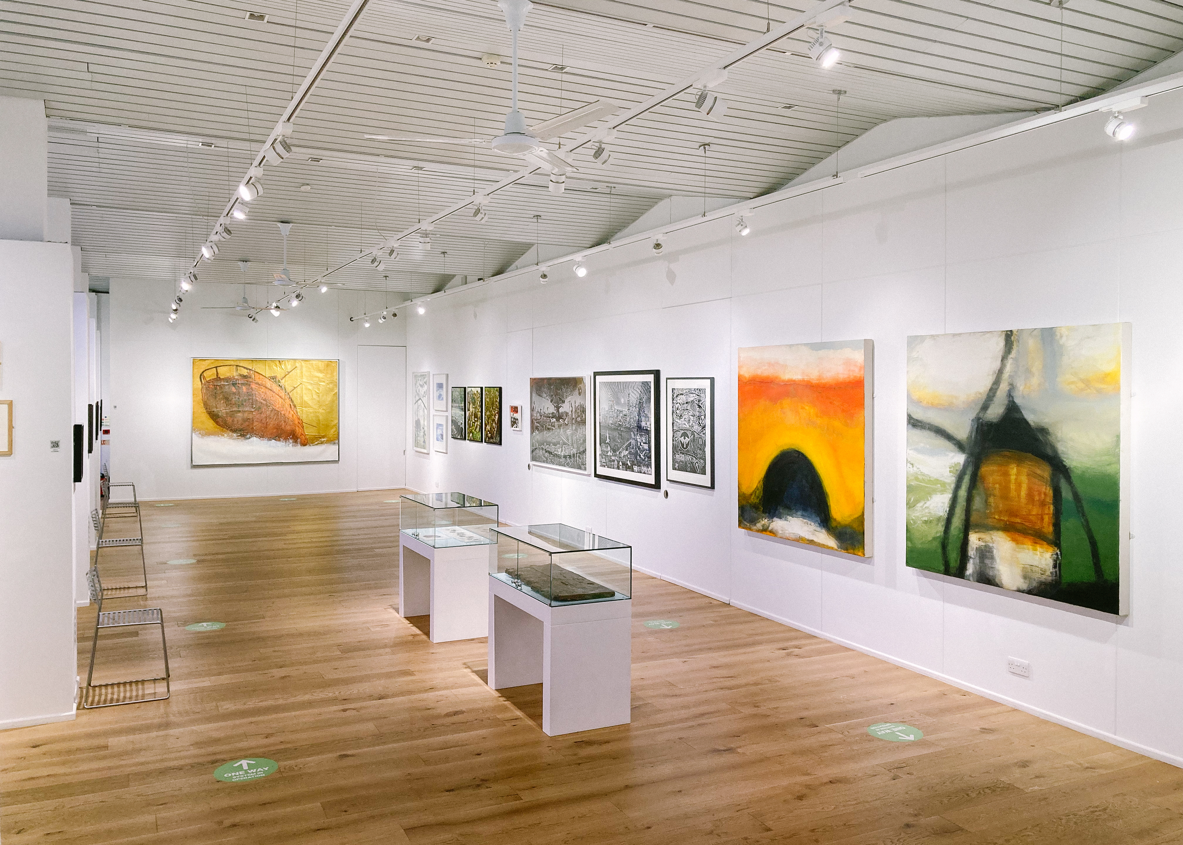 Whole Venue - fylezcb0ndz.jpg