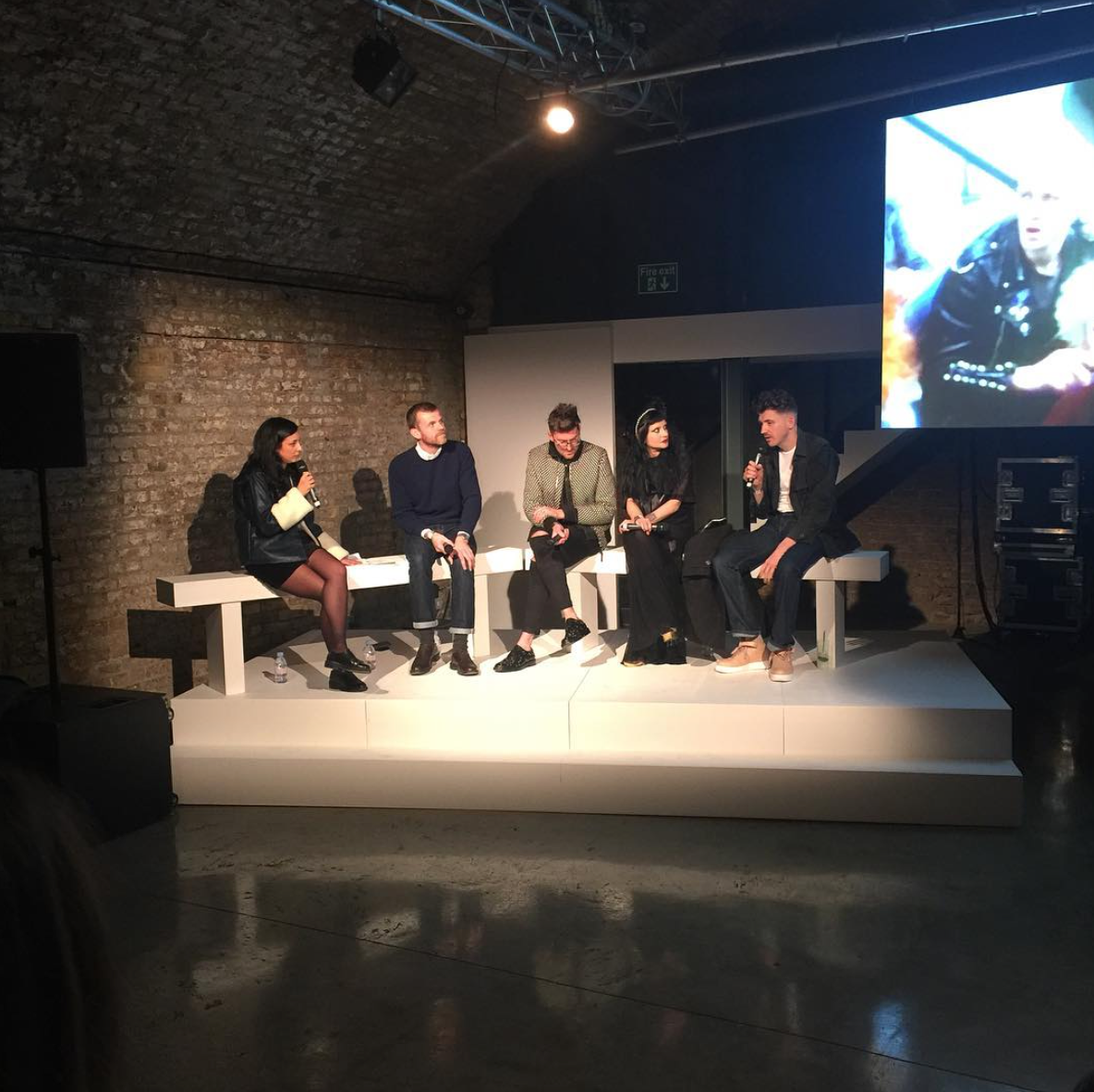 Arch 4 - t1vgpz5nn3r.png