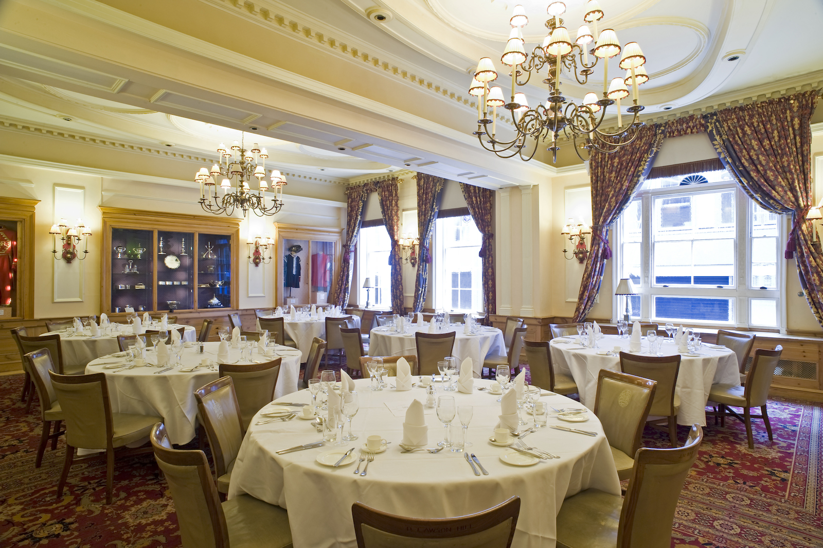 Elegant dining room at Watermen's Hall, perfect for upscale events and corporate meetings.