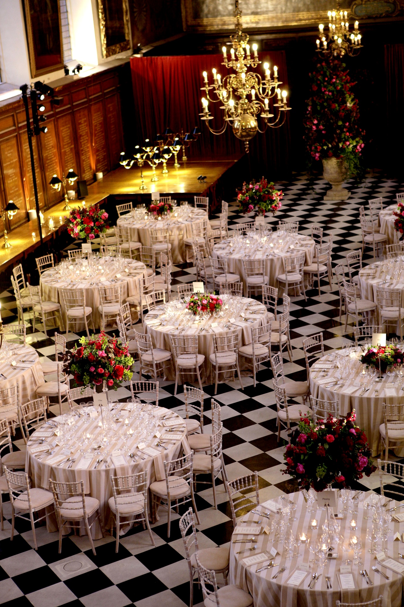 Elegant banquet hall in Royal Hospital Chelsea, perfect for weddings and galas.